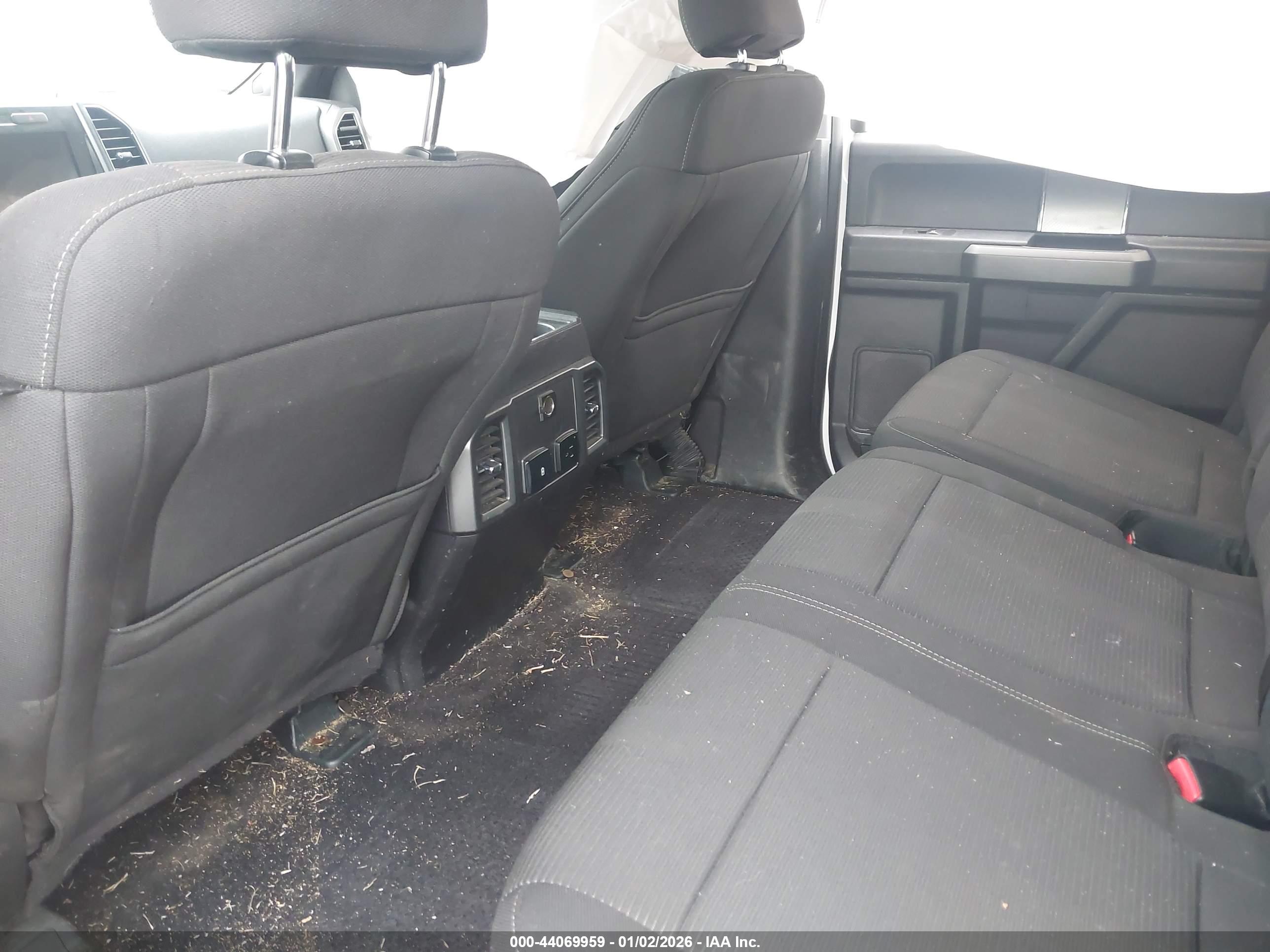 FORD F-150 image 8