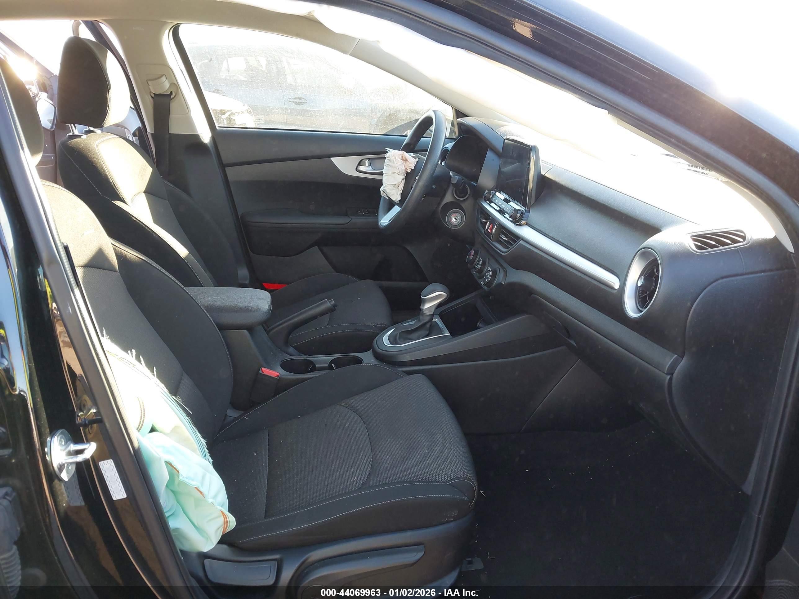 KIA FORTE image 5