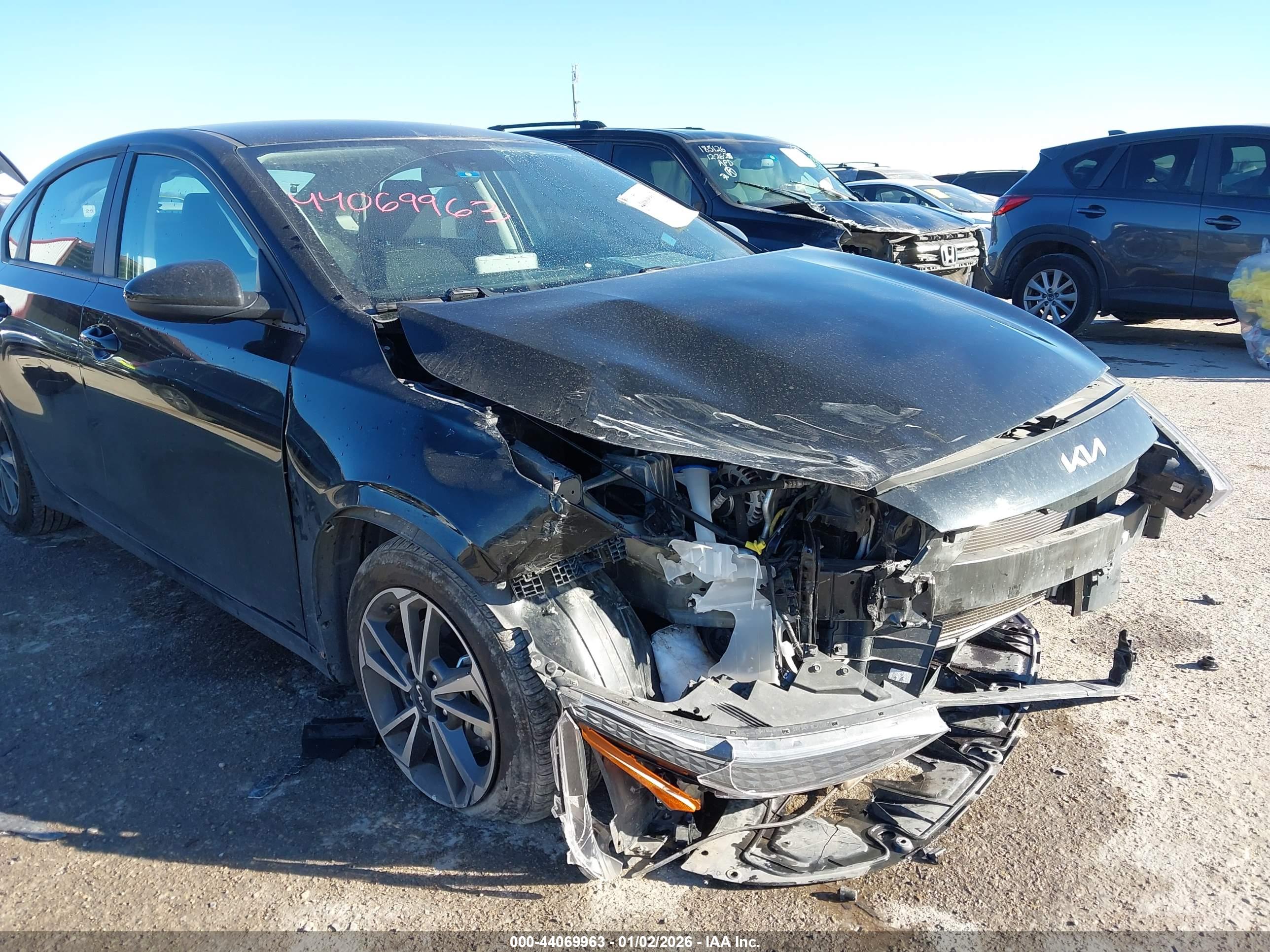 KIA FORTE image 6