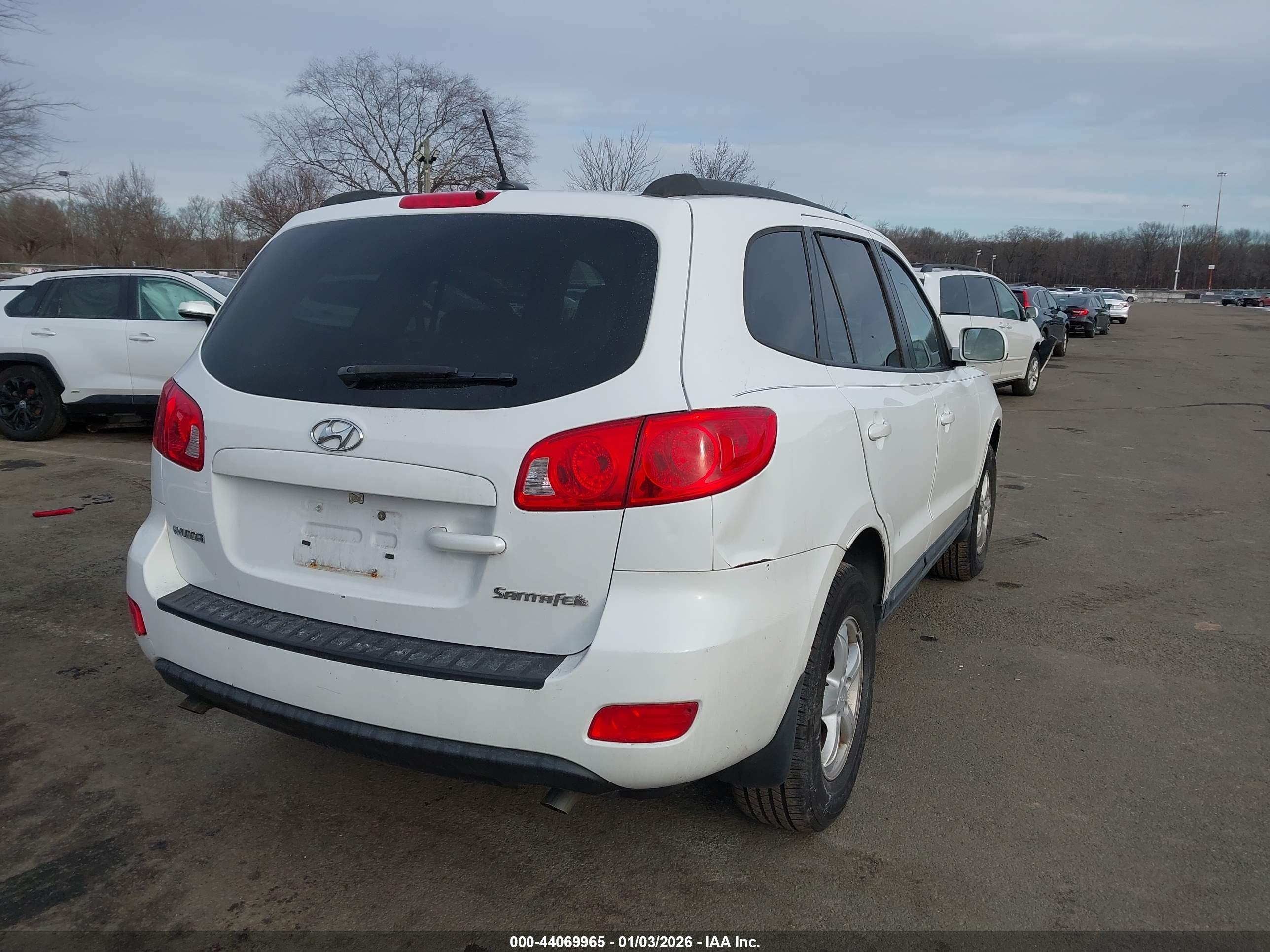 HYUNDAI SANTA image 4