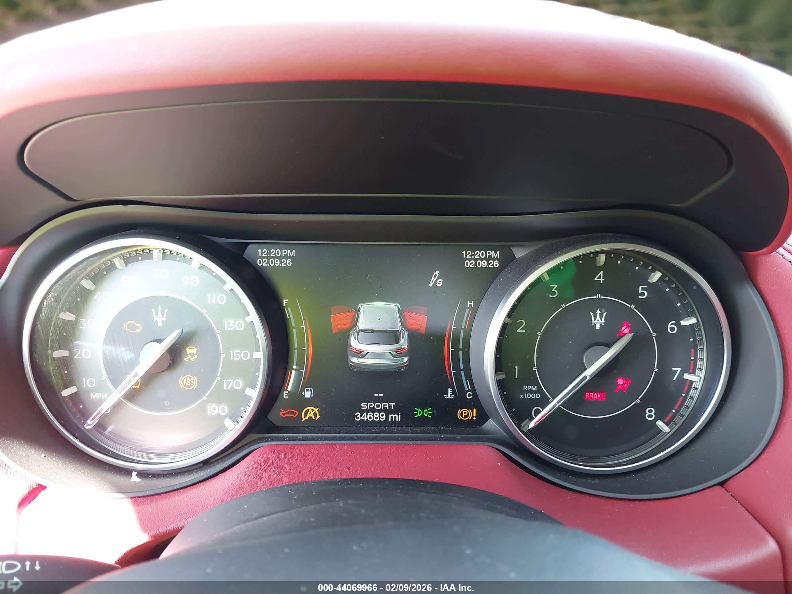 MASERATI LEVANTE image 7