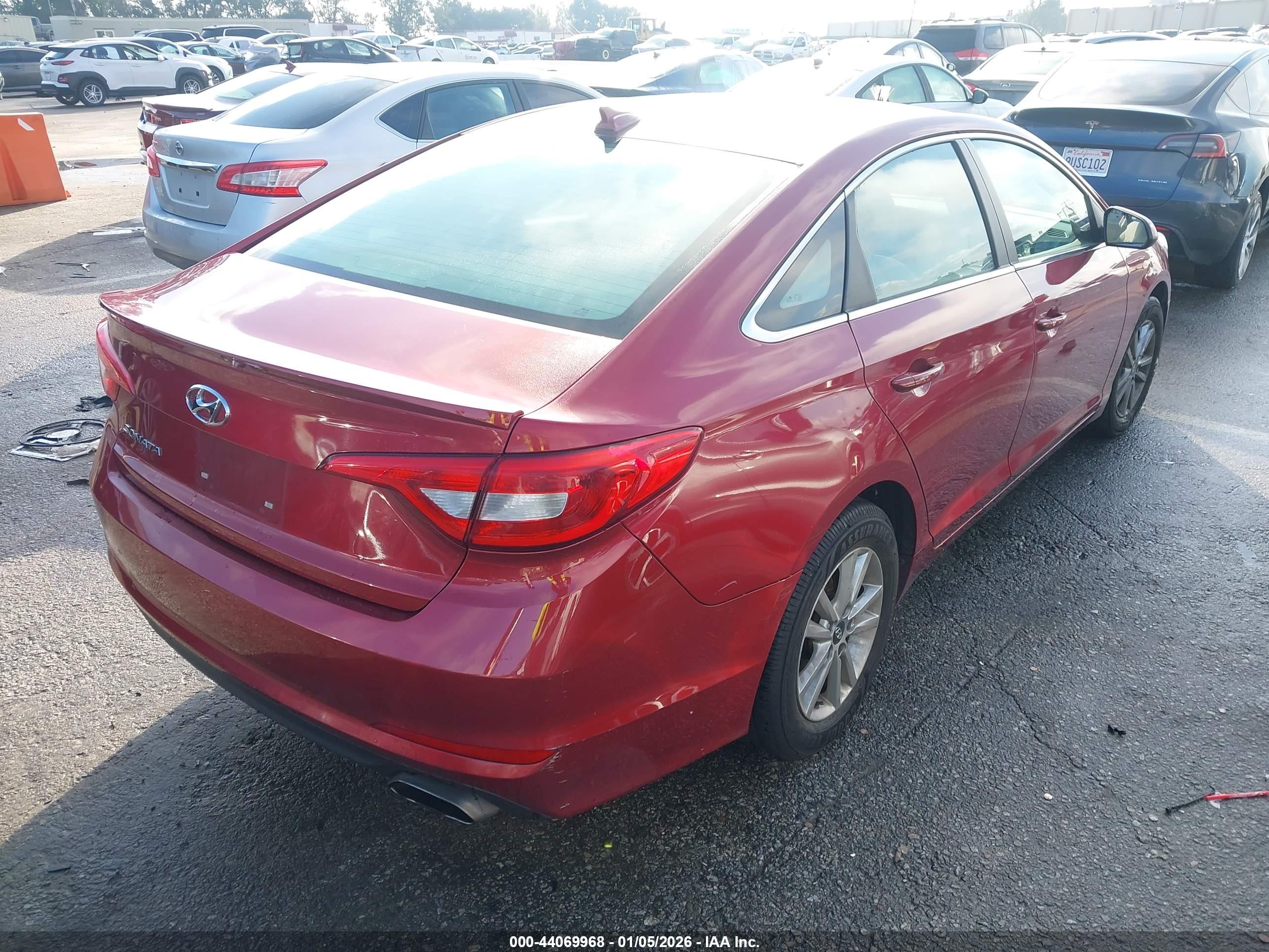 HYUNDAI SONATA image 4