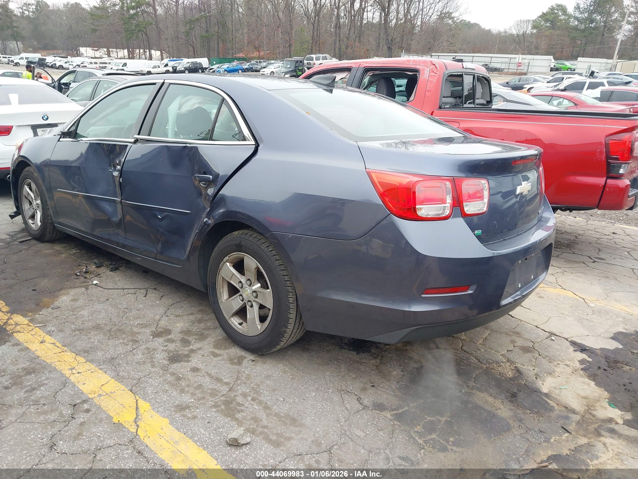 CHEVROLET MALIBU image 3