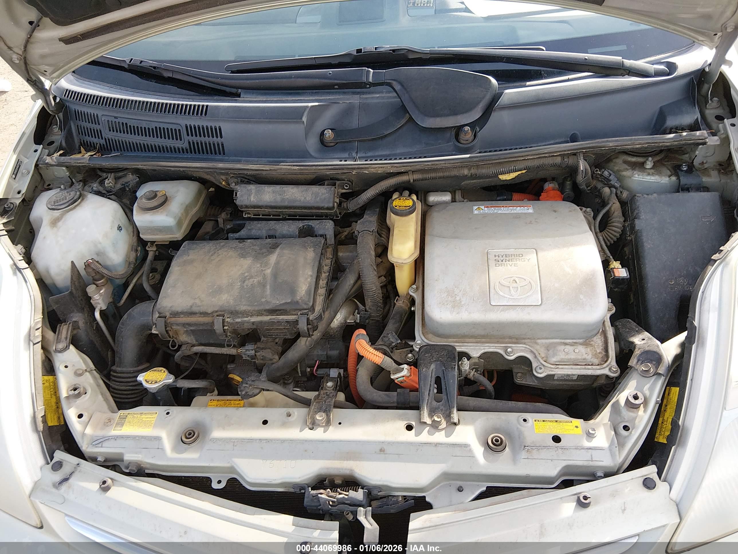 TOYOTA PRIUS image 10