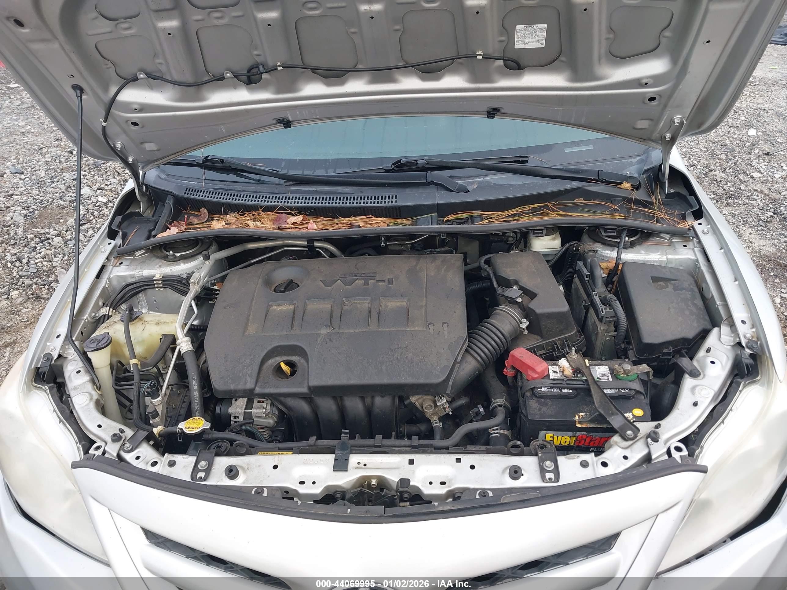 TOYOTA COROLLA image 10