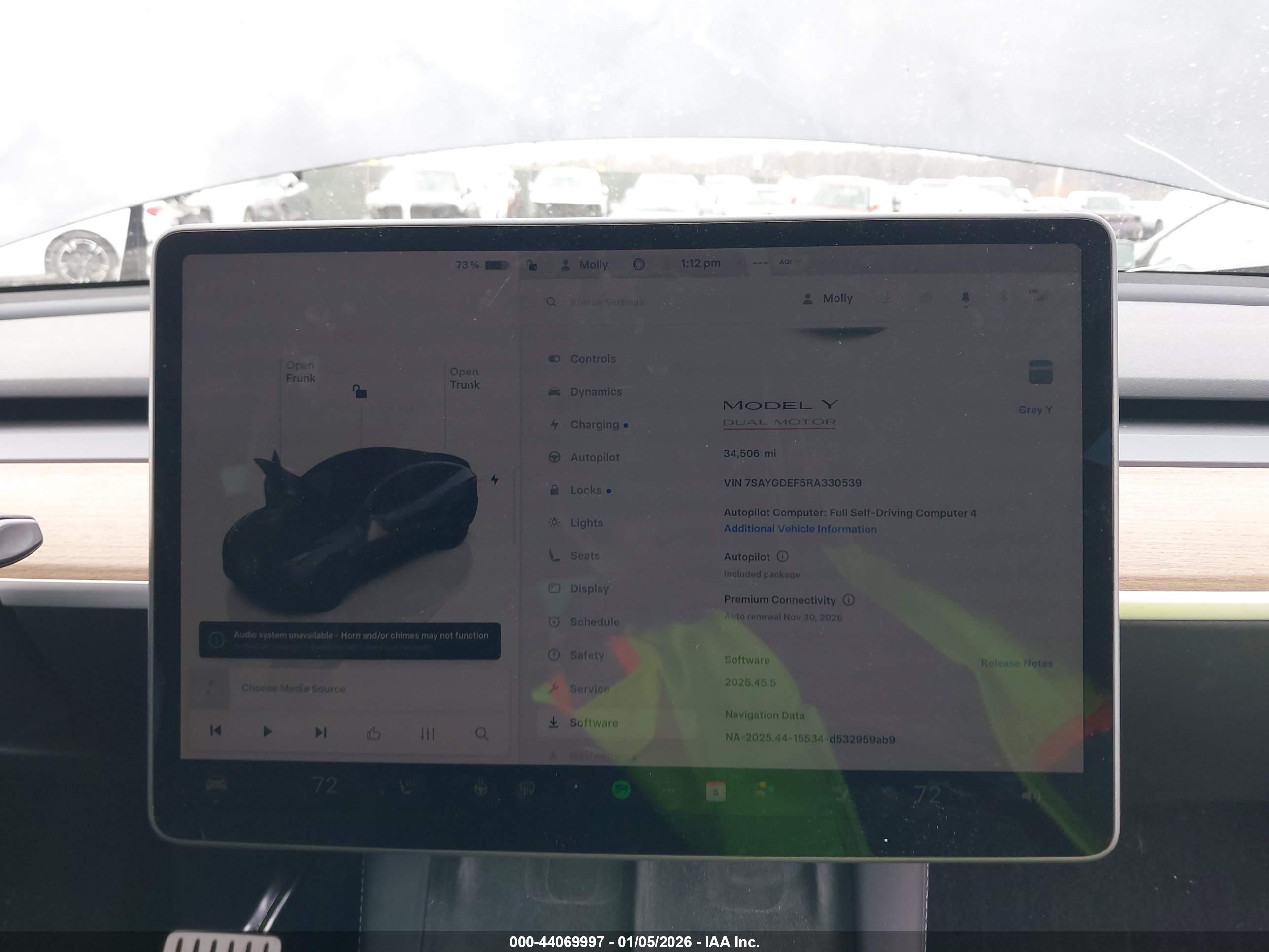 TESLA MODEL image 7