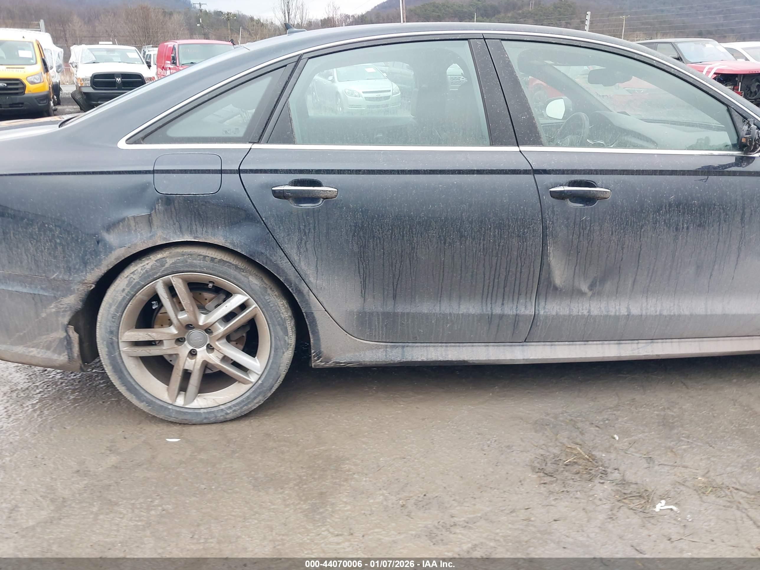 AUDI A6 image 6