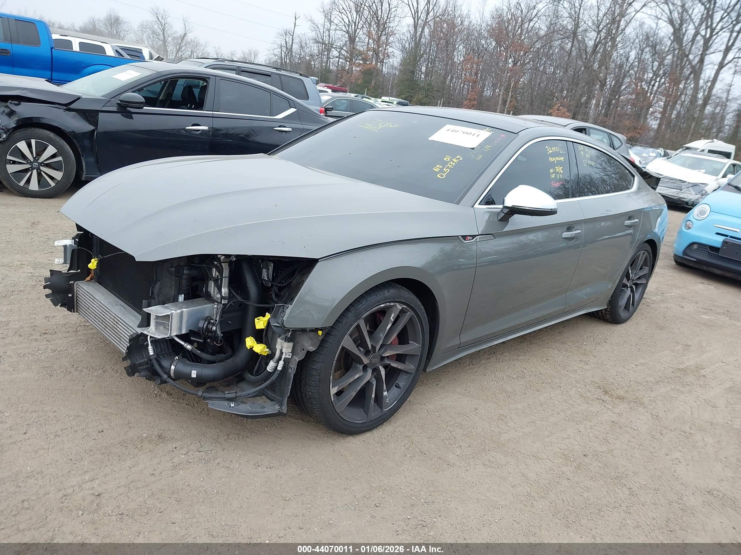 AUDI S5 image 2