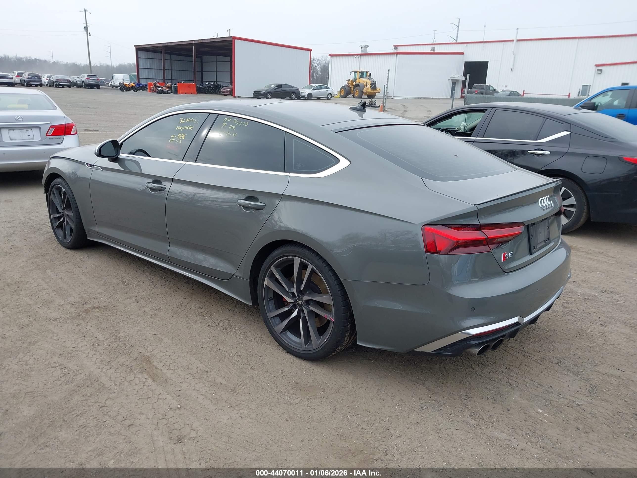AUDI S5 image 3