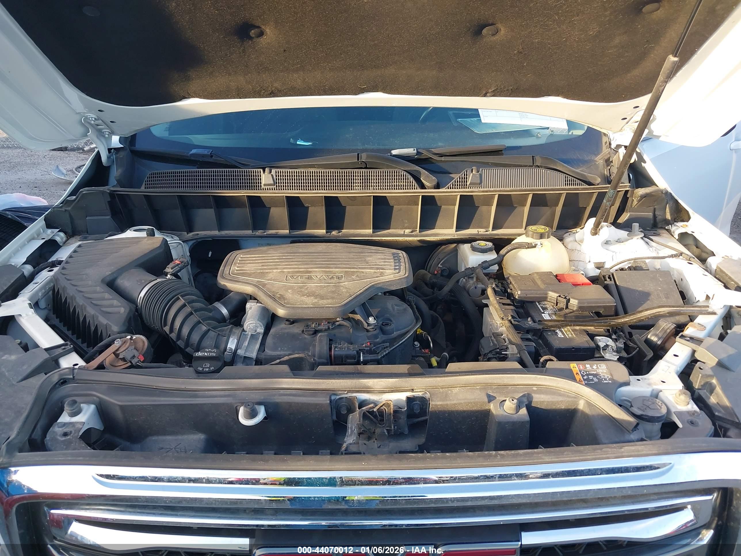 GMC ACADIA image 10