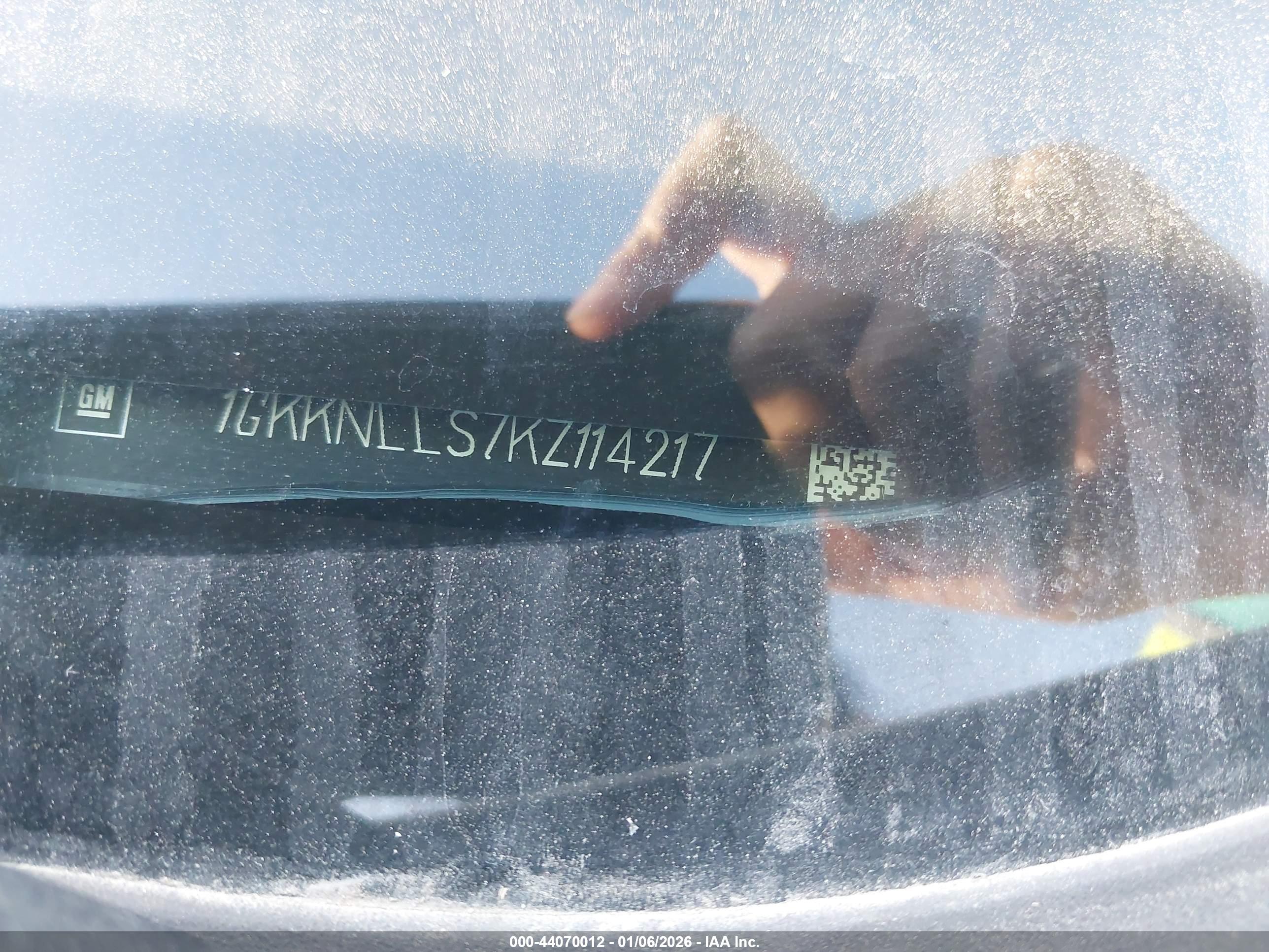 GMC ACADIA image 9