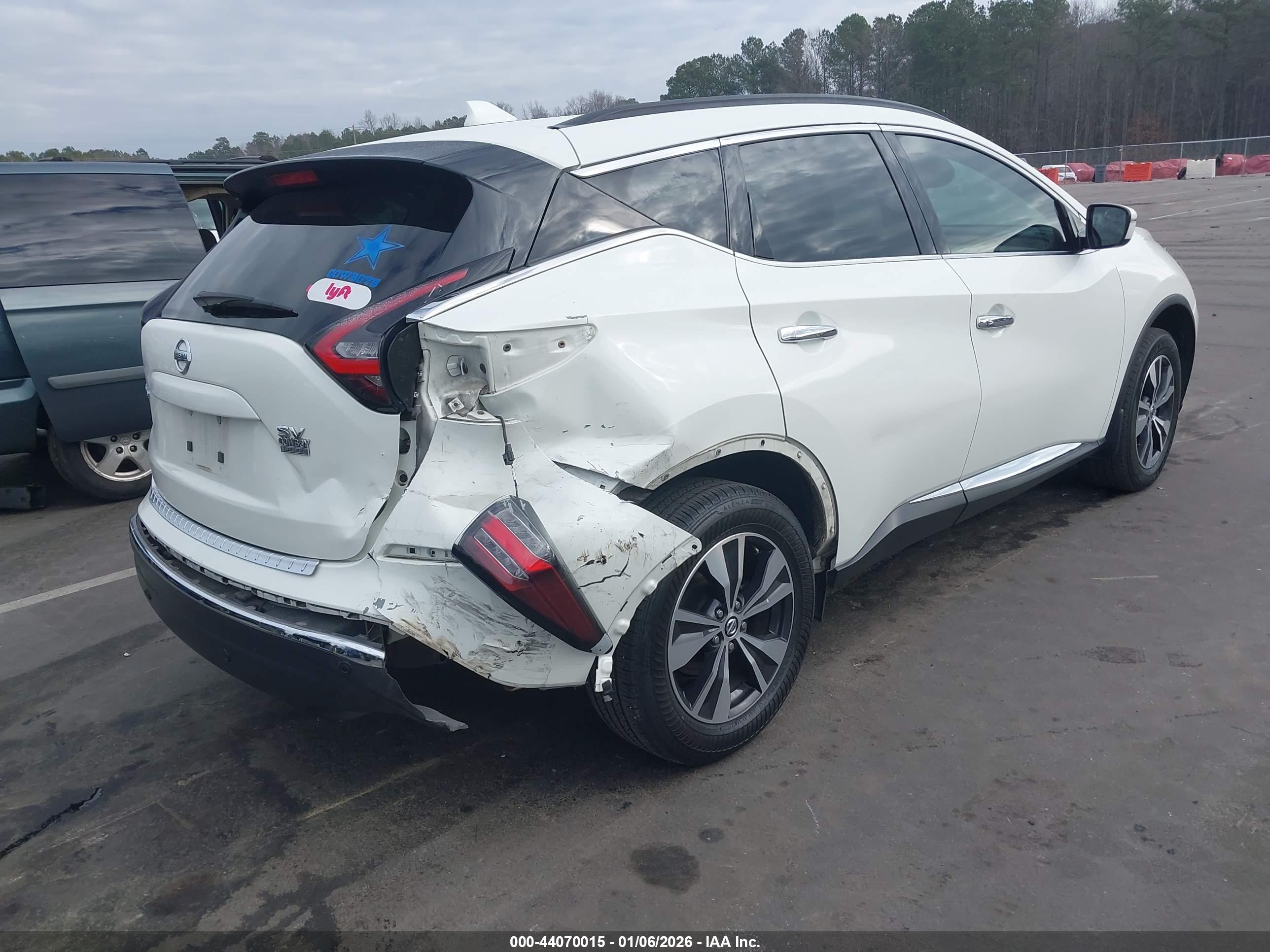NISSAN MURANO image 4