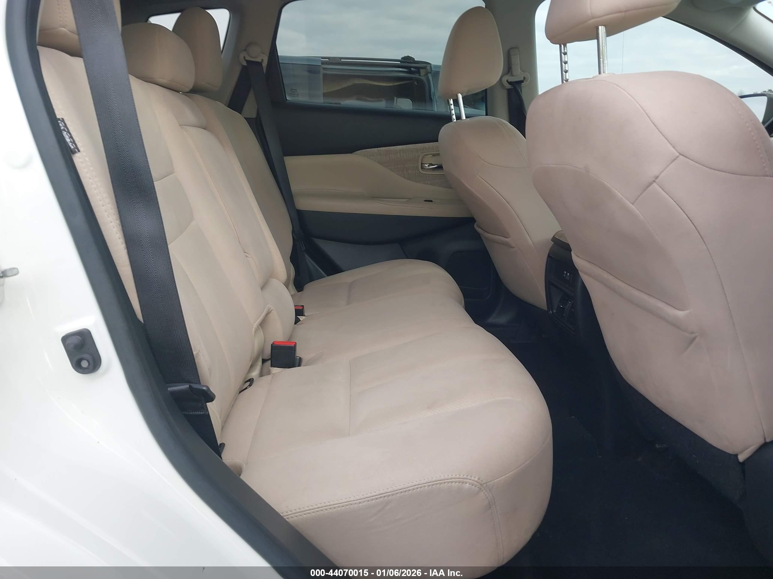 NISSAN MURANO image 8