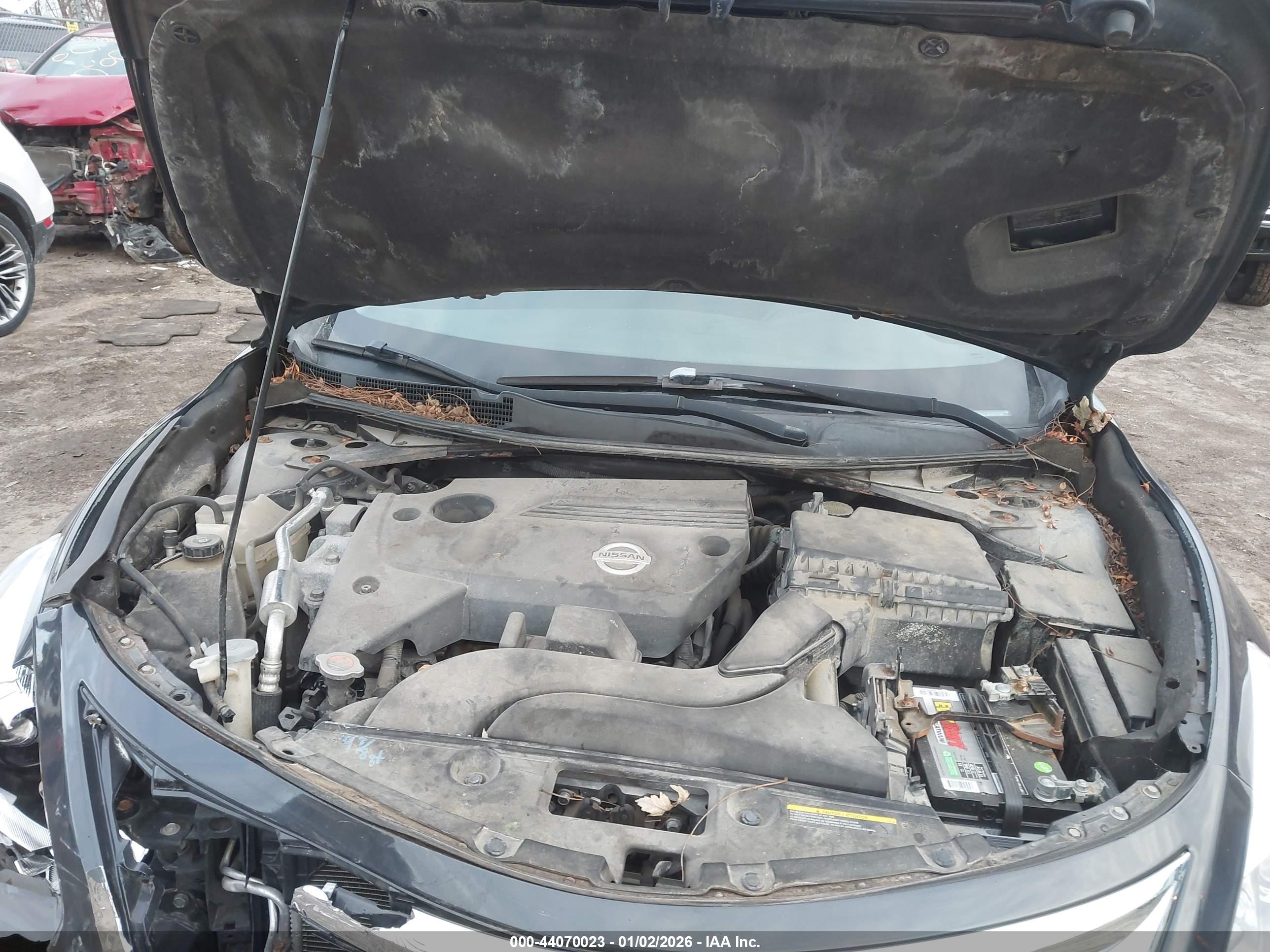 NISSAN ALTIMA image 10