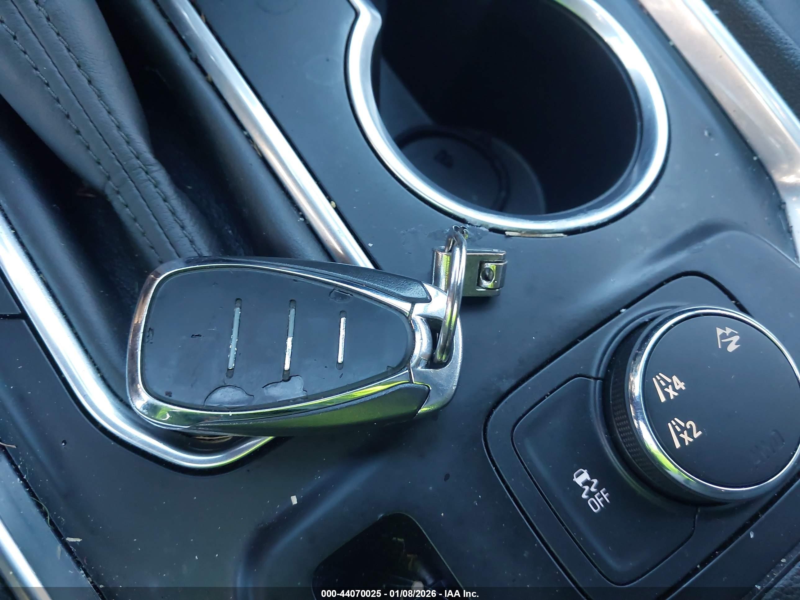 CHEVROLET TRAVERSE image 11