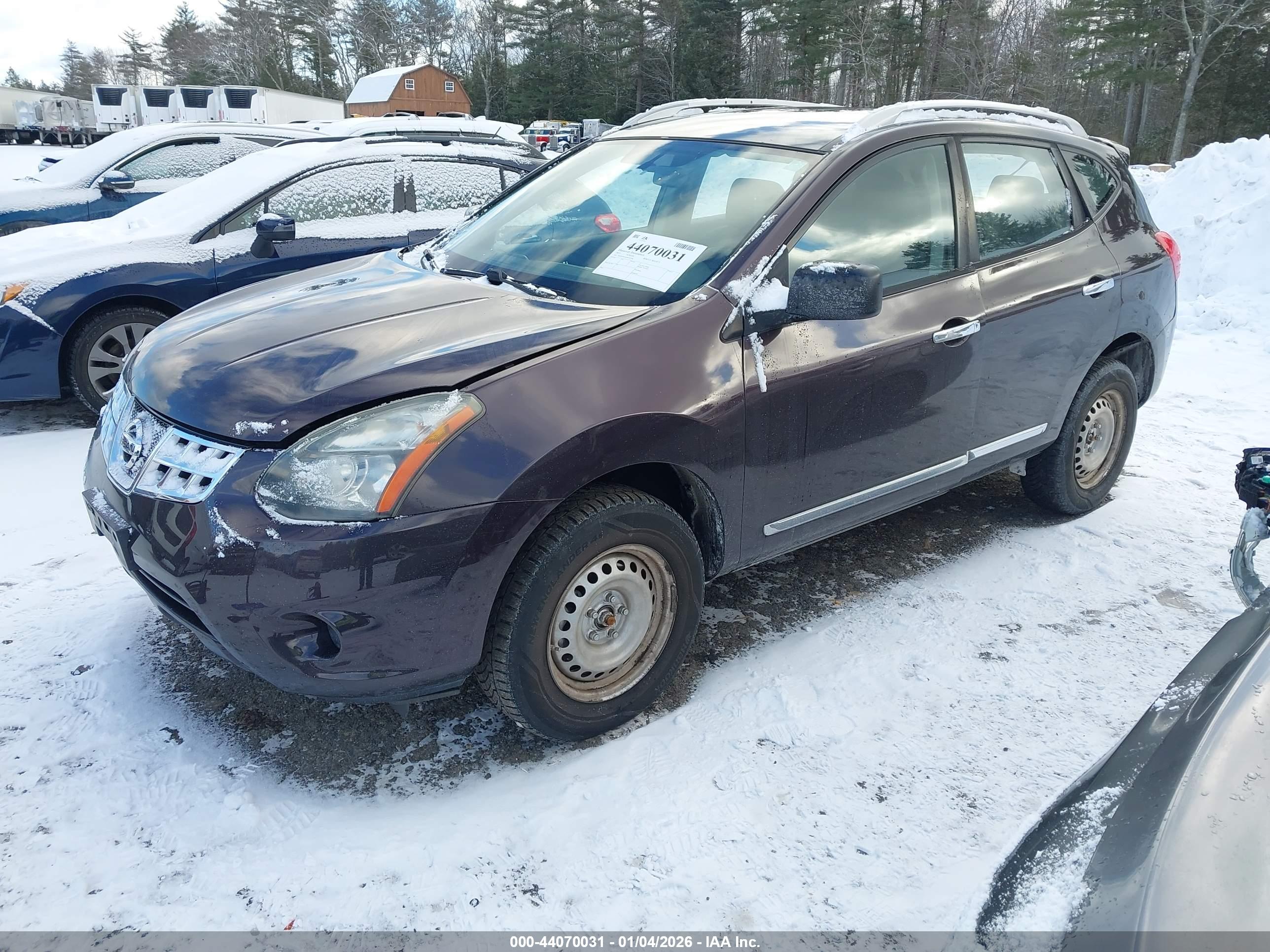 NISSAN ROGUE image 2
