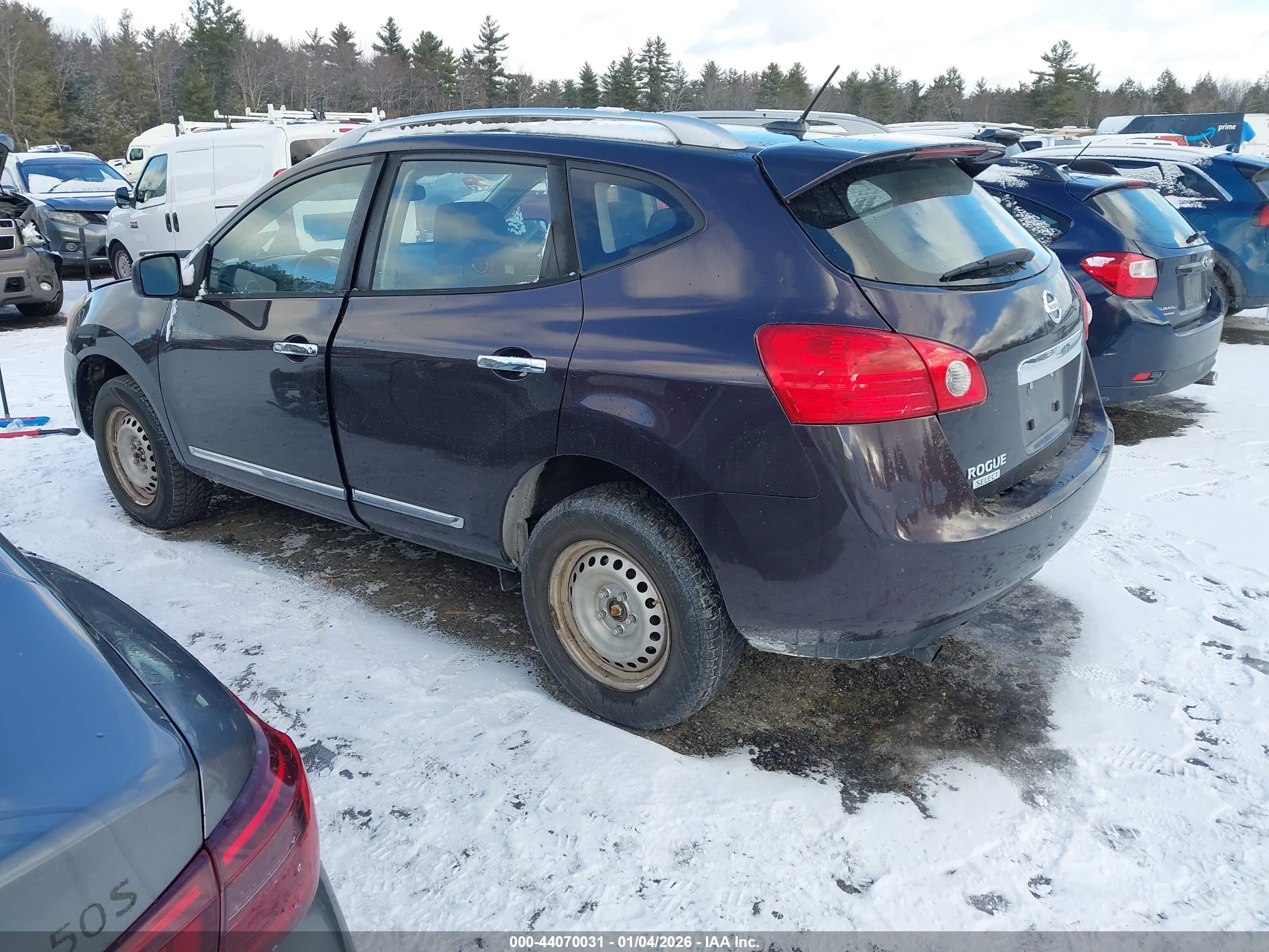 NISSAN ROGUE image 3