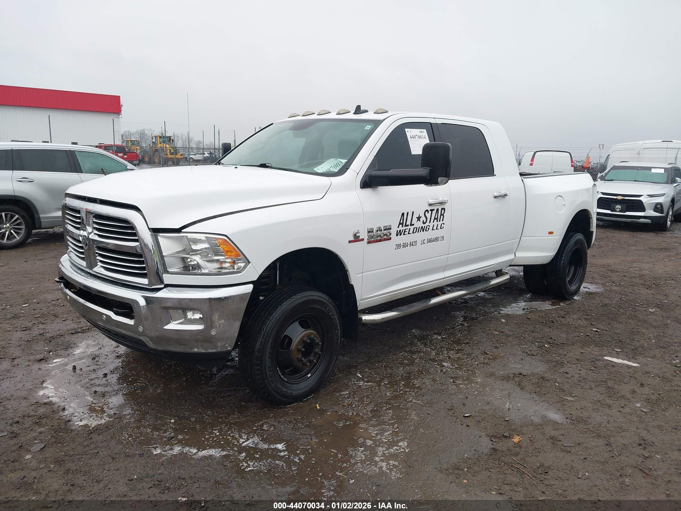RAM 3500 image 2