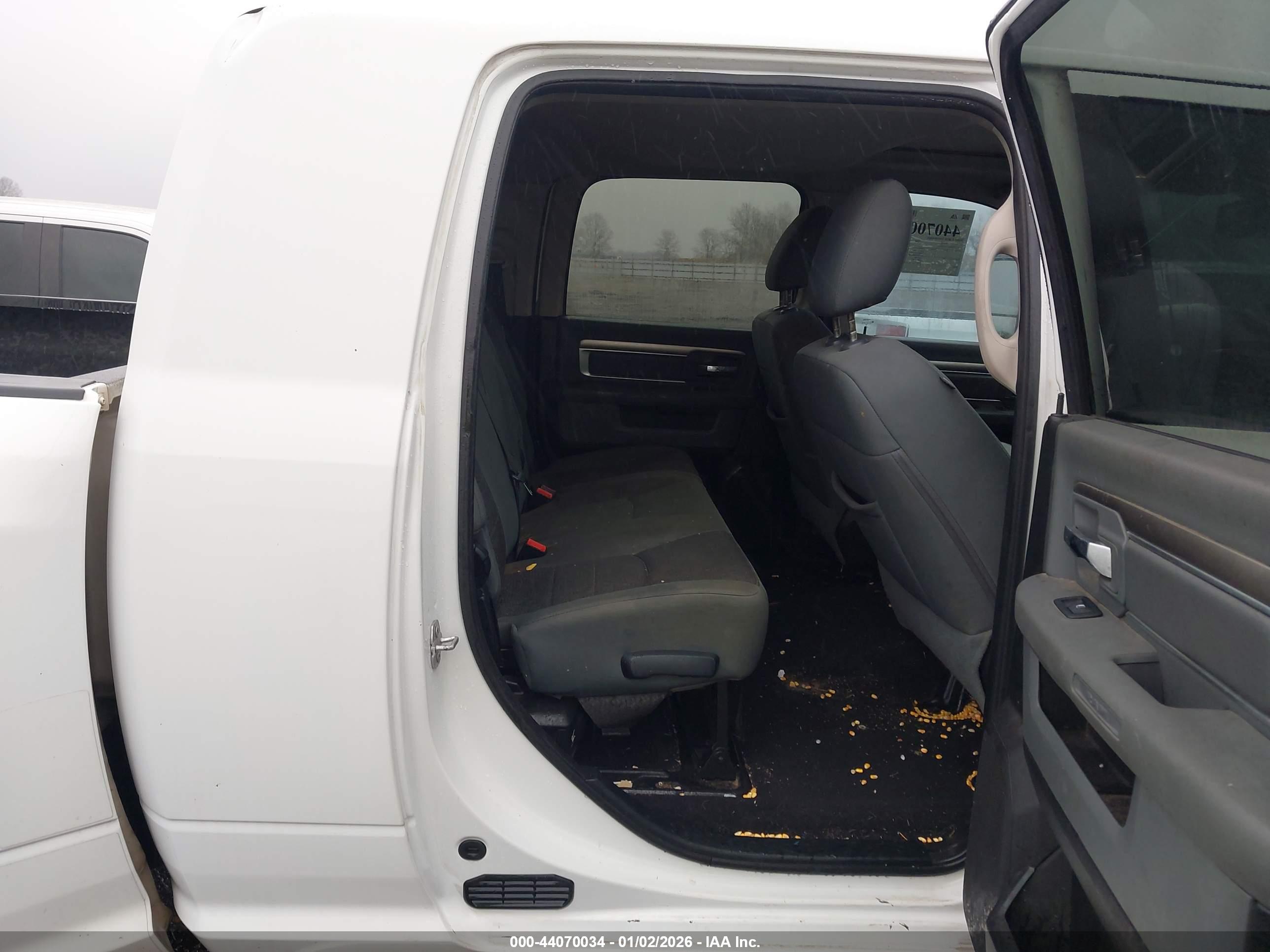 RAM 3500 image 7