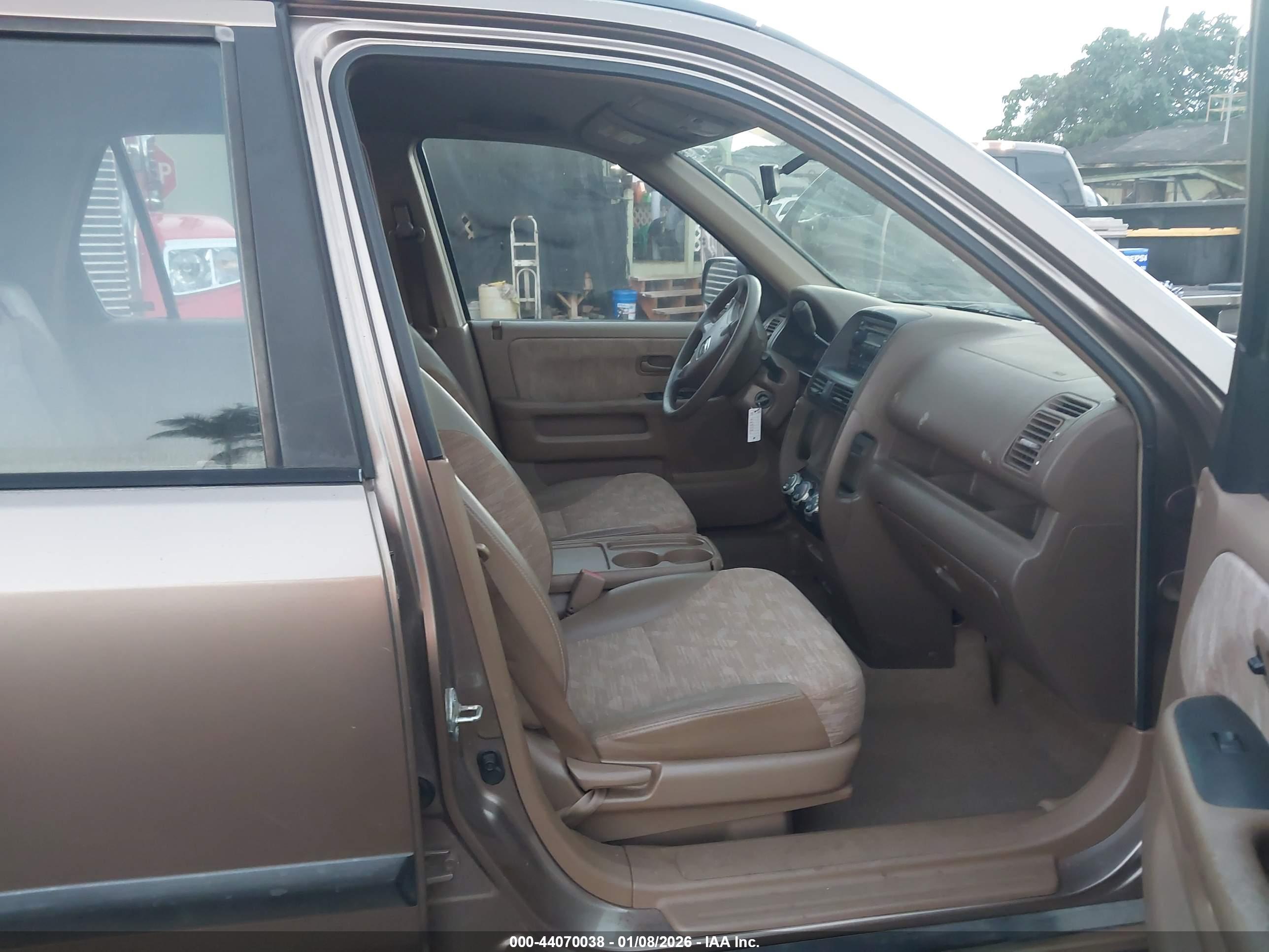 HONDA CR-V image 5