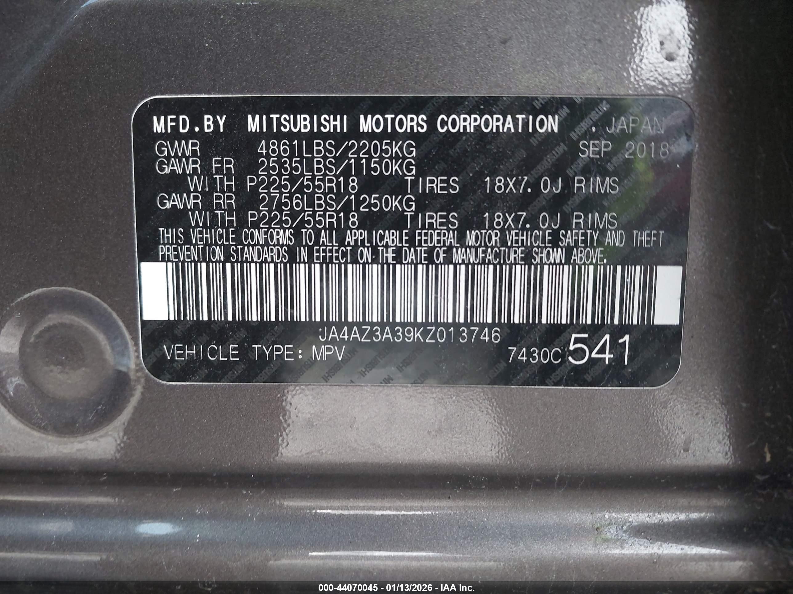 MITSUBISHI OUTLANDER image 9
