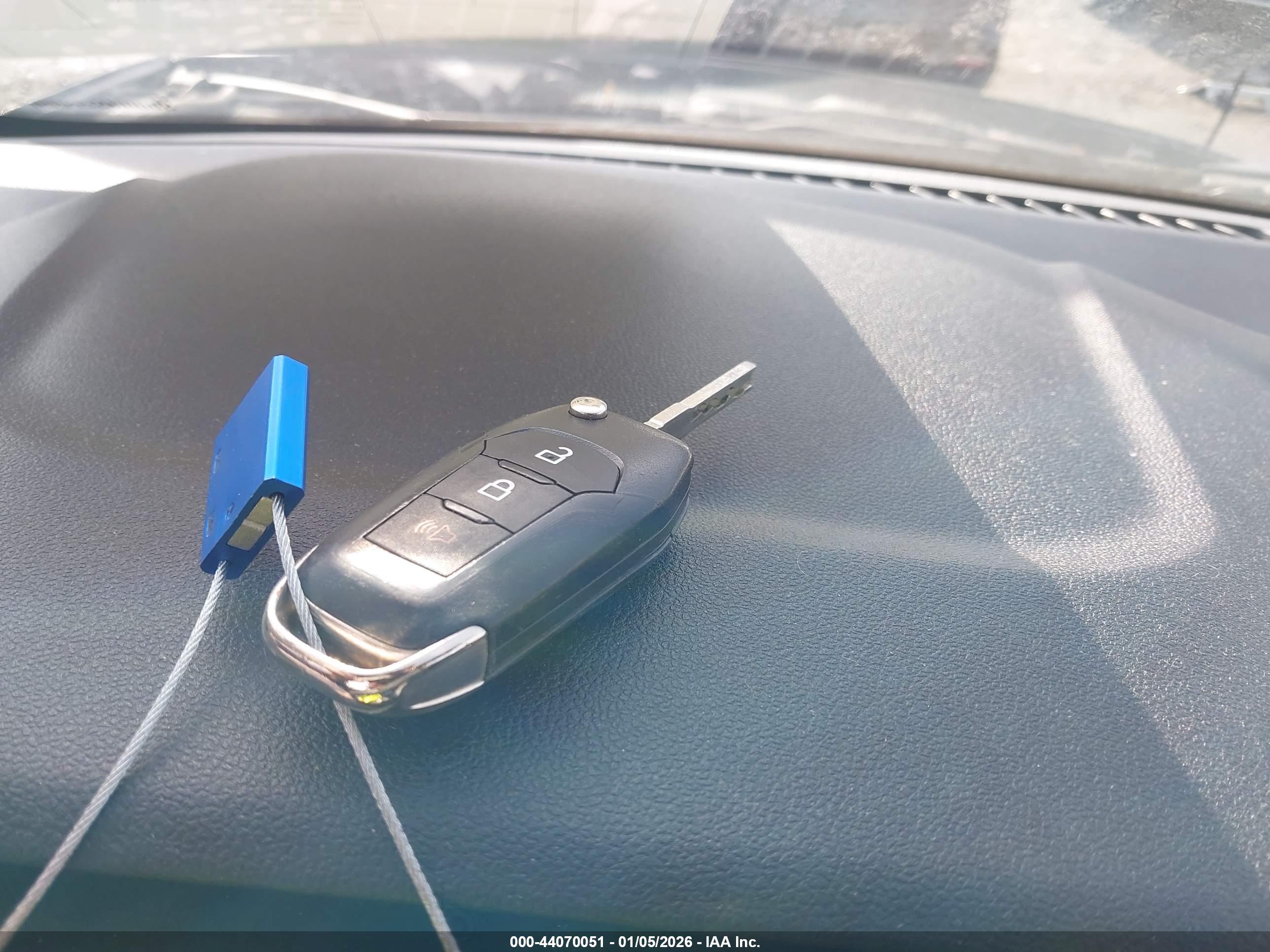 FORD ESCAPE image 11