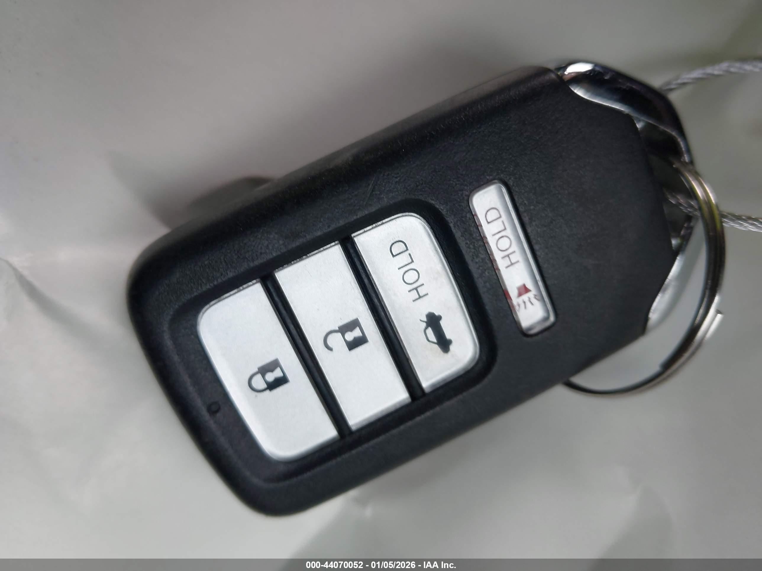HONDA ACCORD image 11