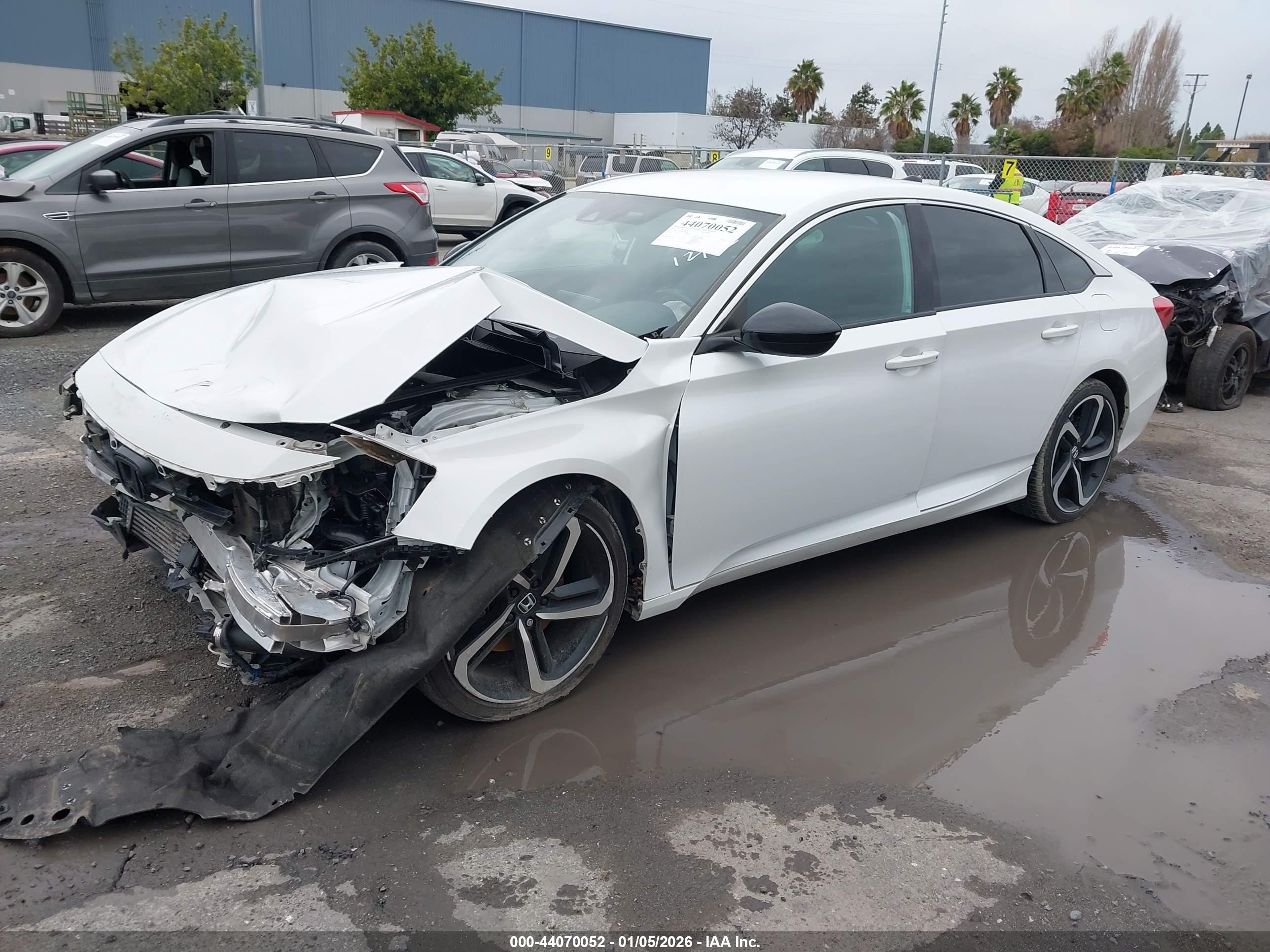 HONDA ACCORD image 2