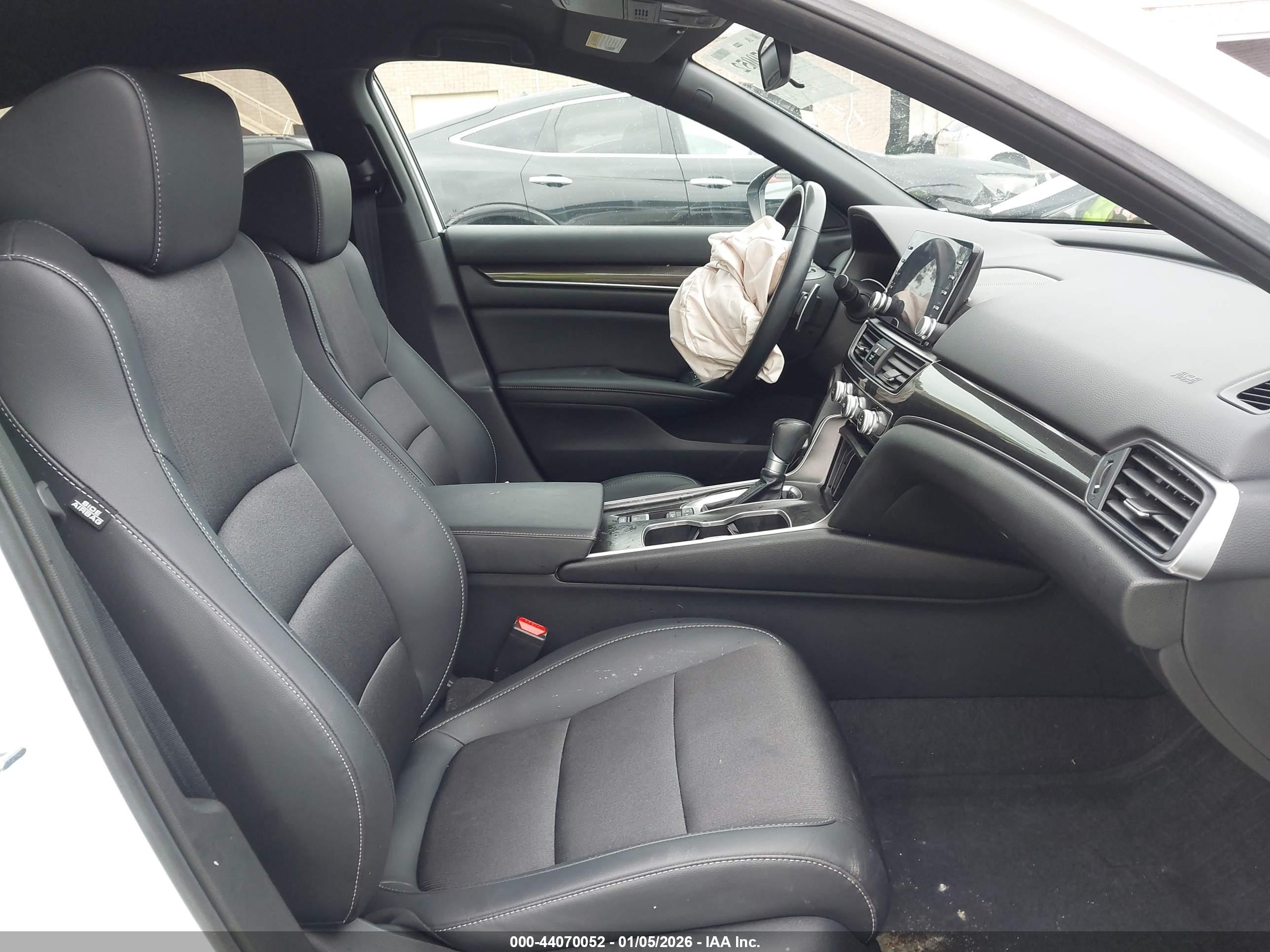 HONDA ACCORD image 5