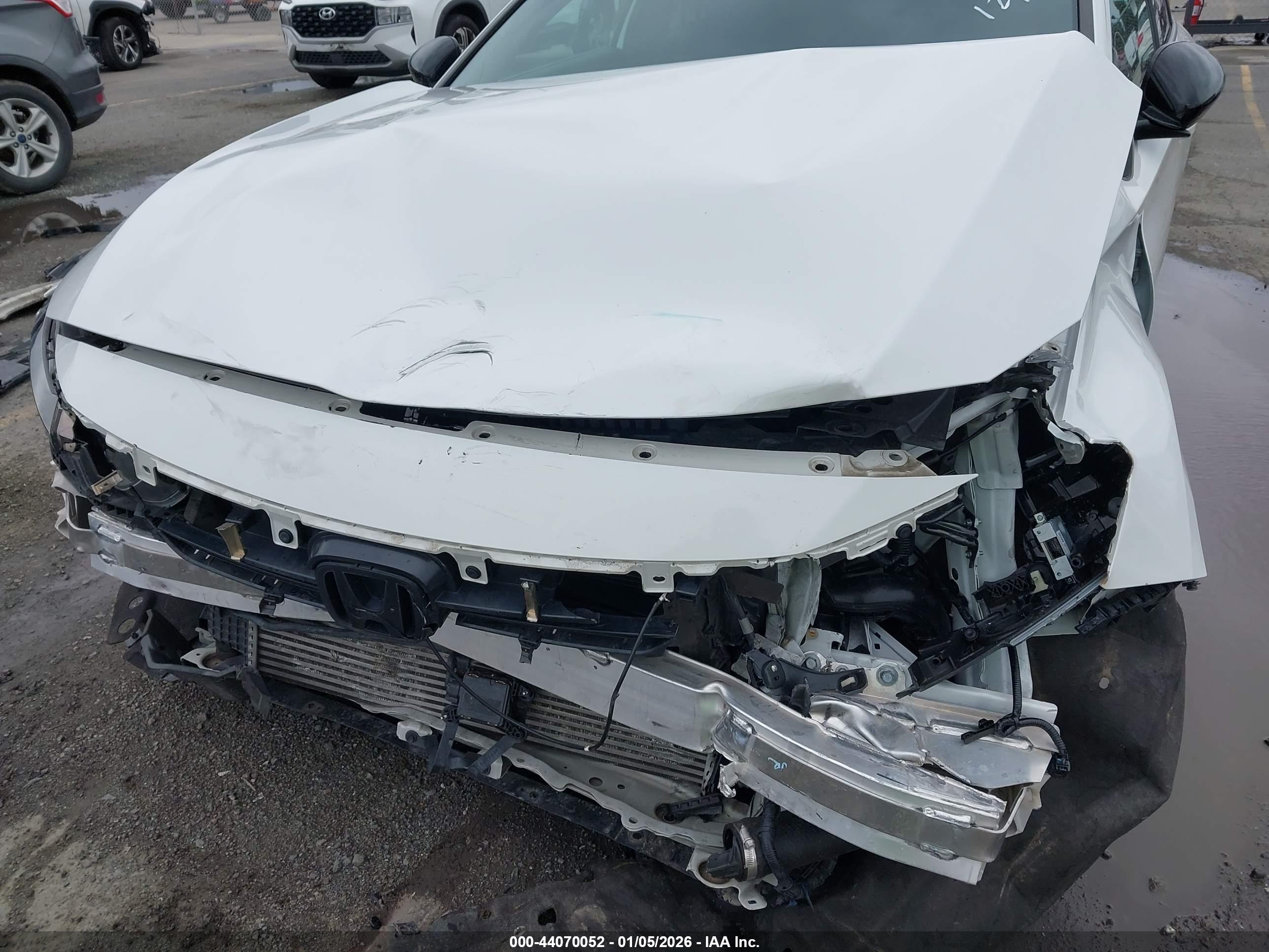 HONDA ACCORD image 6