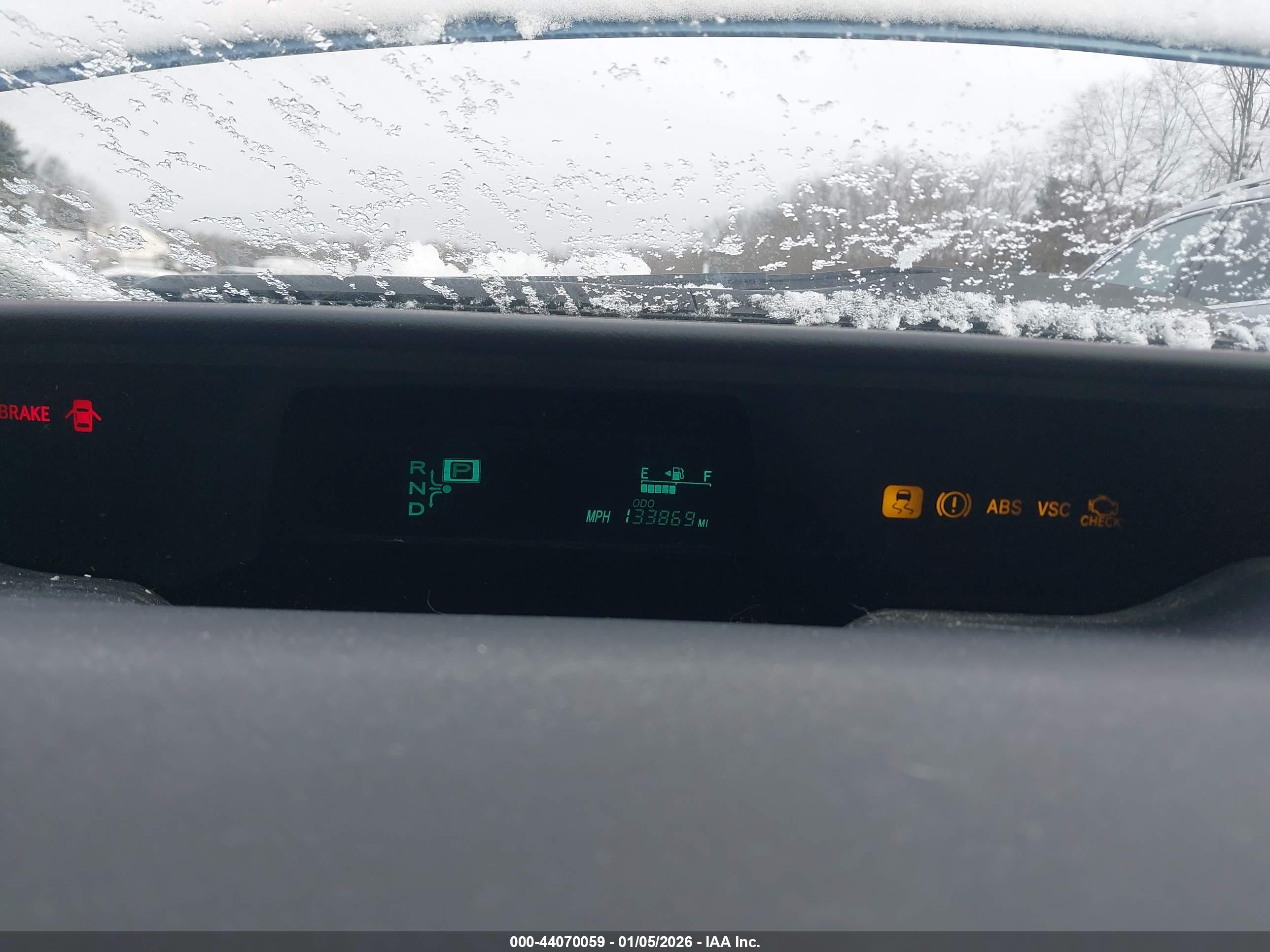 TOYOTA PRIUS image 7