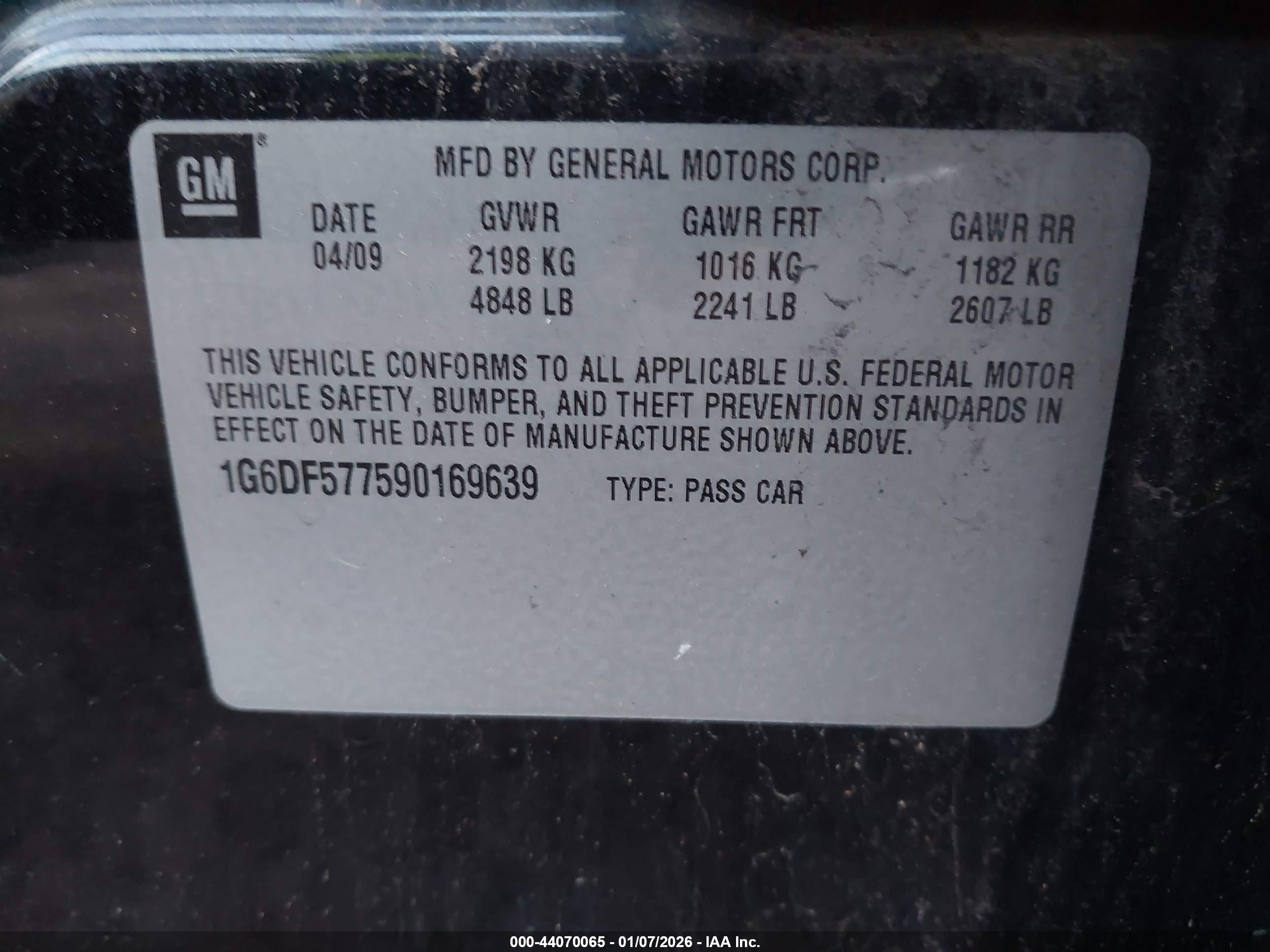 CADILLAC CTS image 9