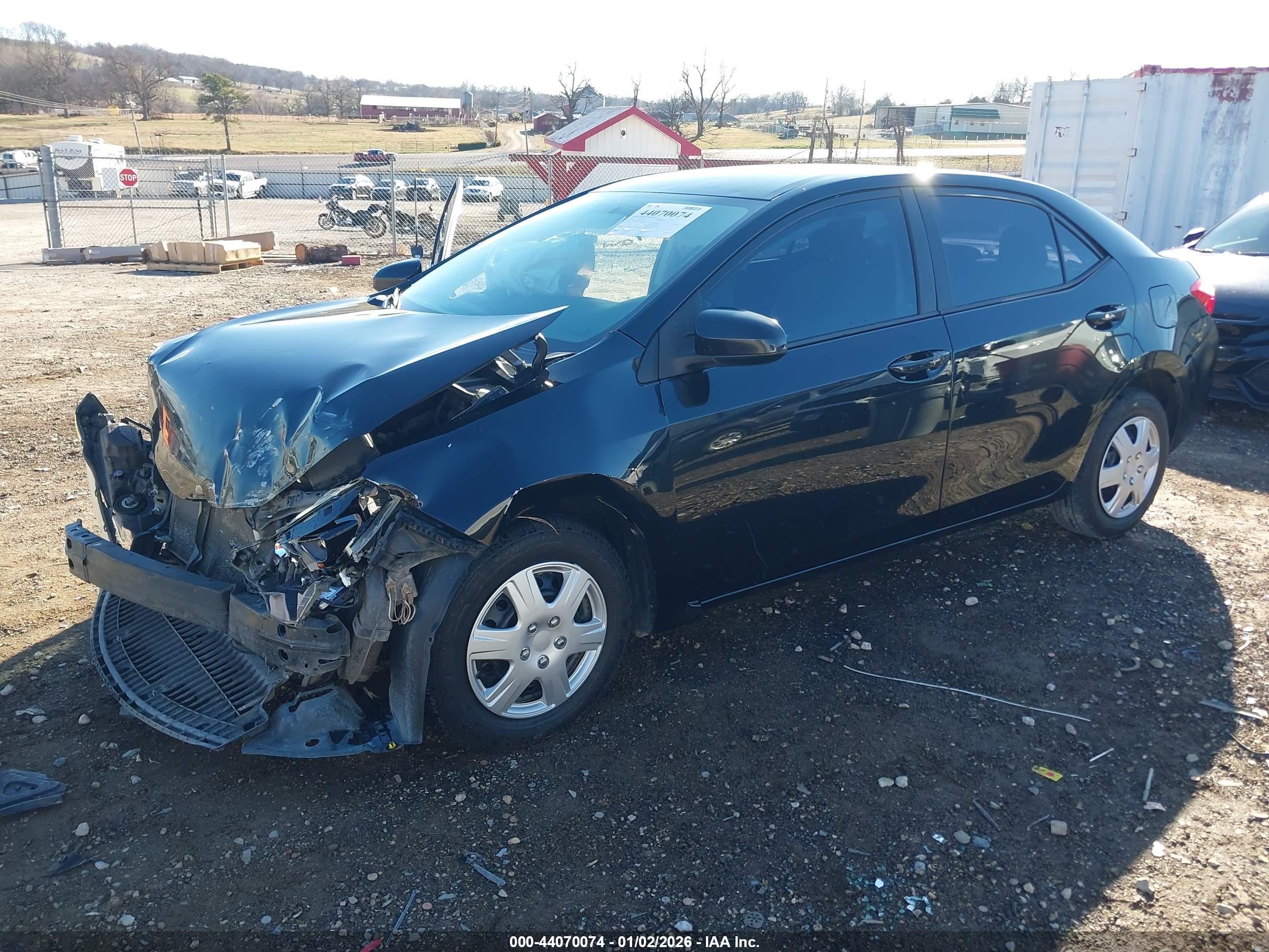 TOYOTA COROLLA image 2