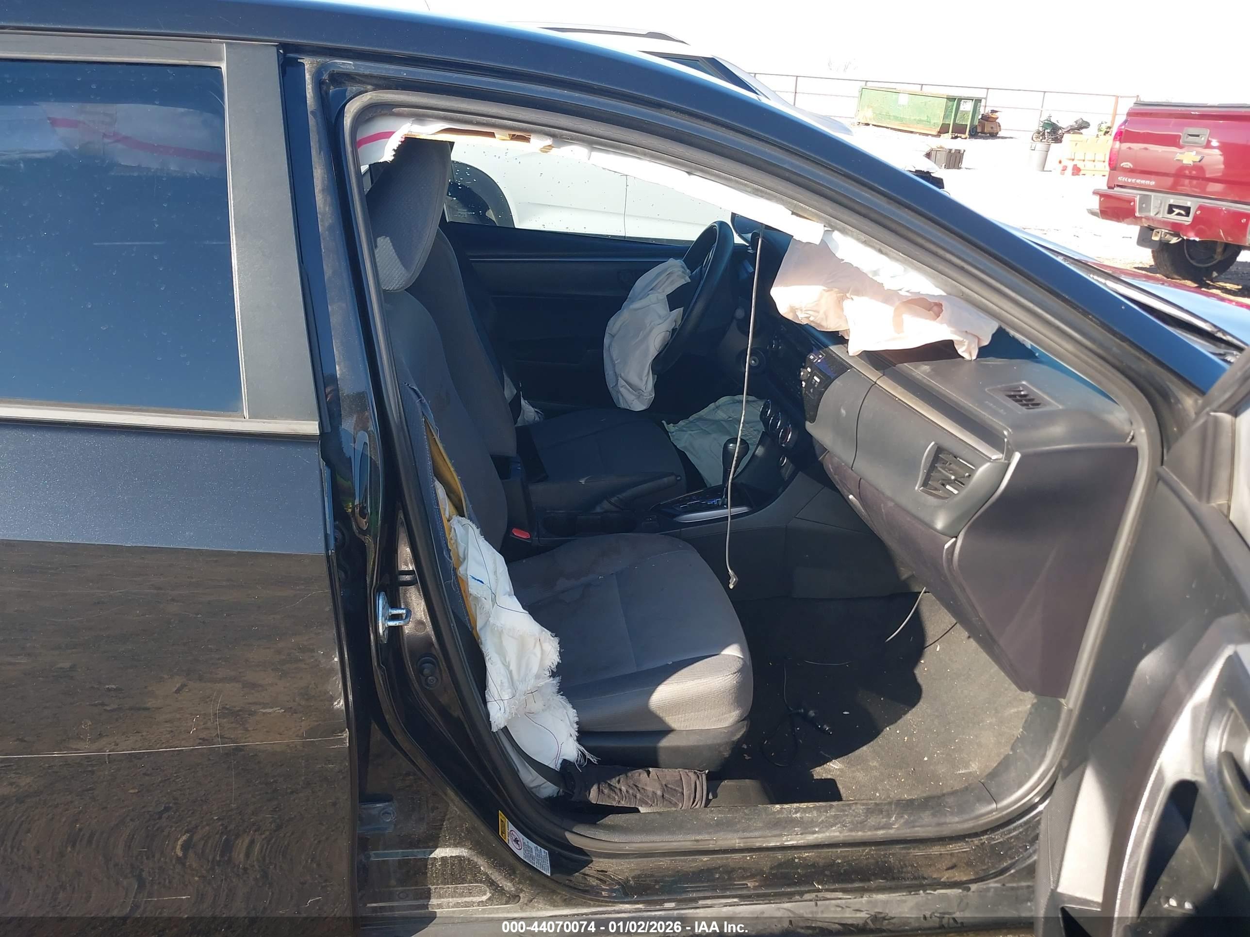 TOYOTA COROLLA image 5