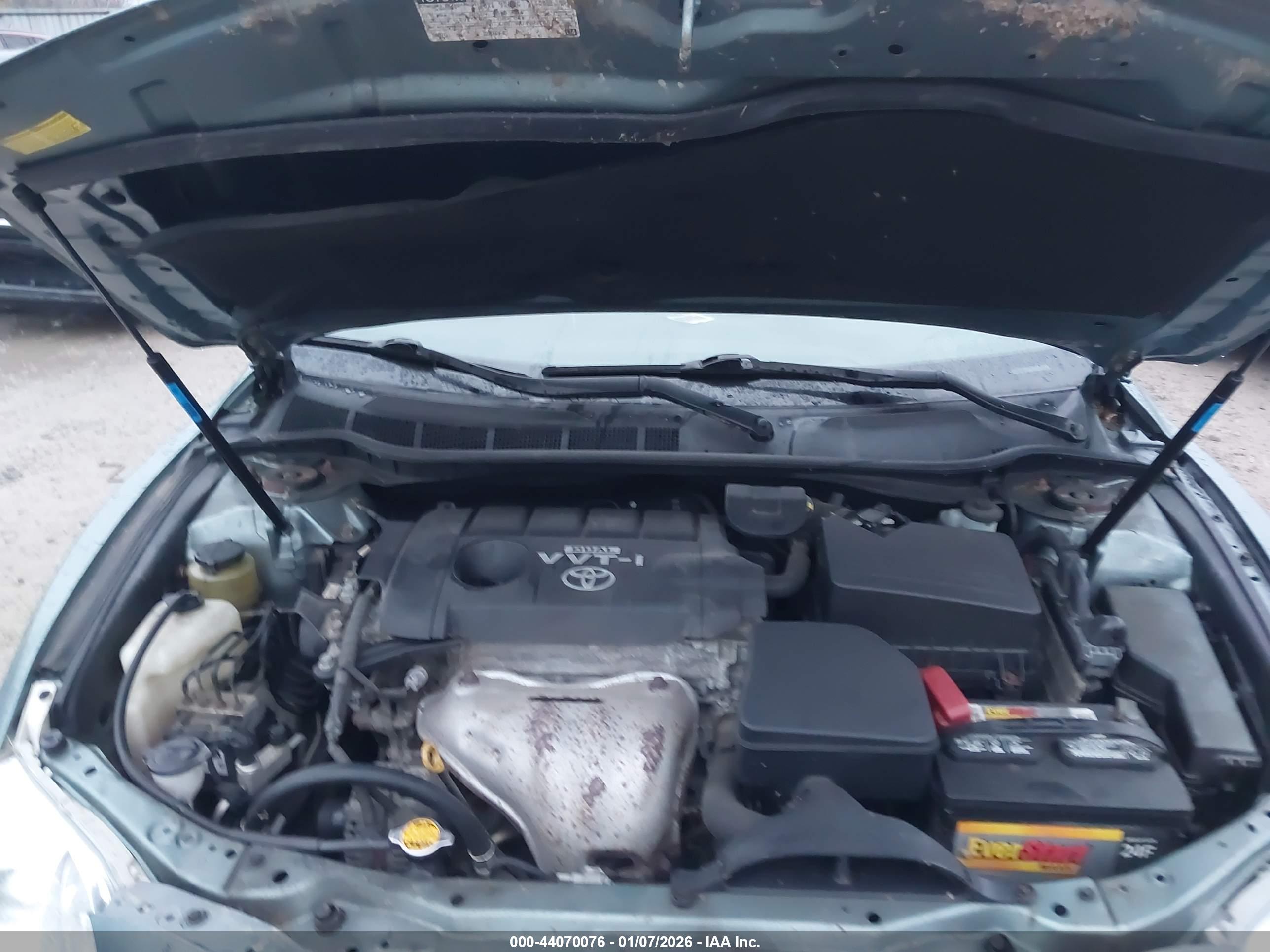 TOYOTA CAMRY image 10