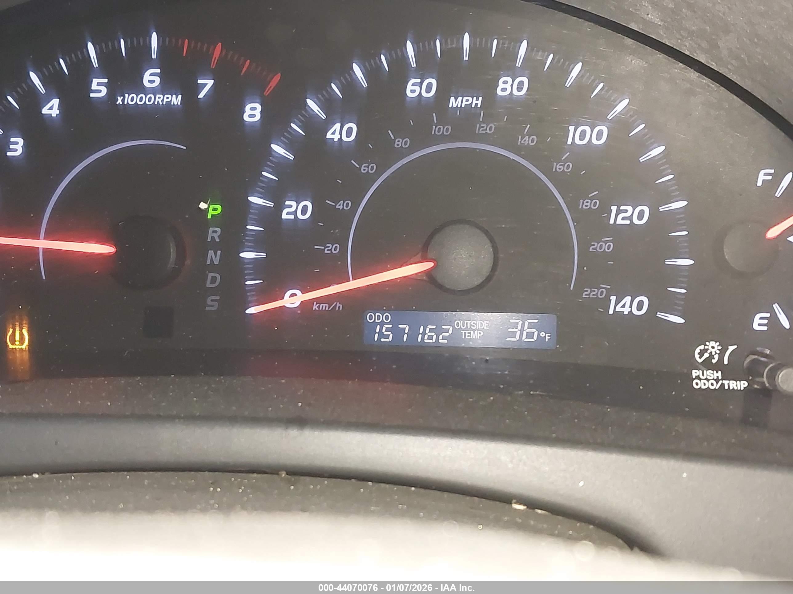 TOYOTA CAMRY image 7