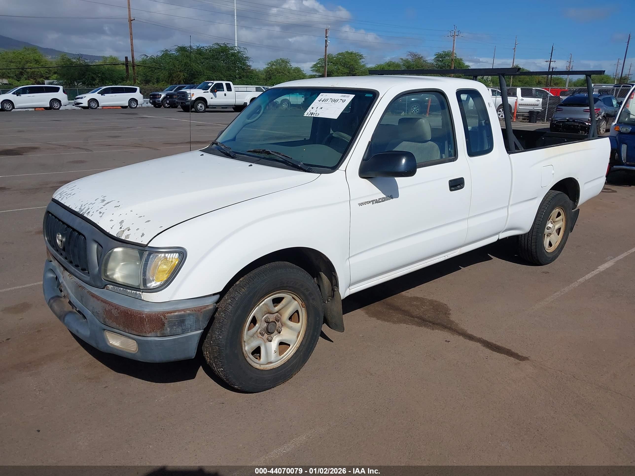 TOYOTA TACOMA image 2
