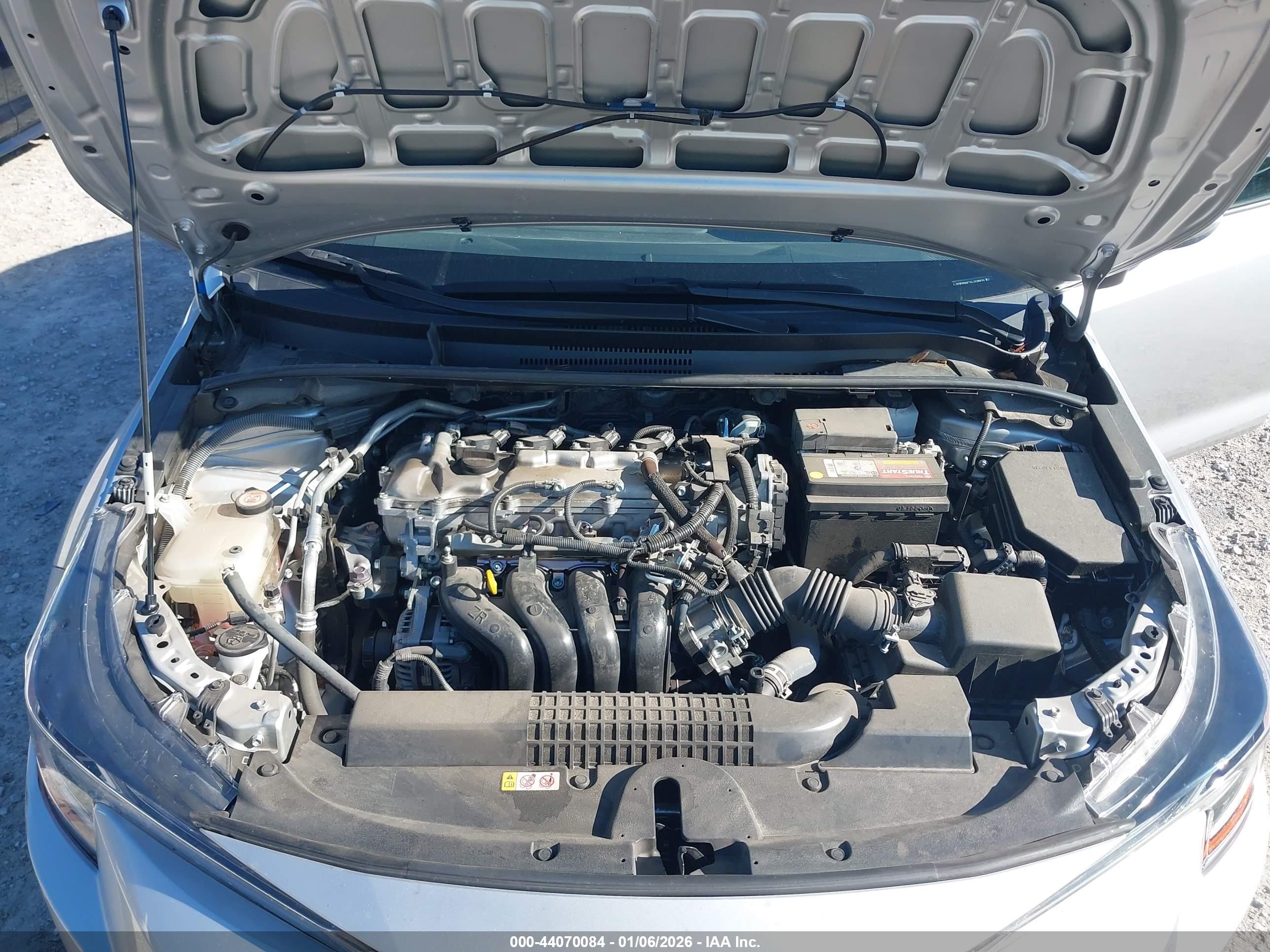 TOYOTA COROLLA image 10