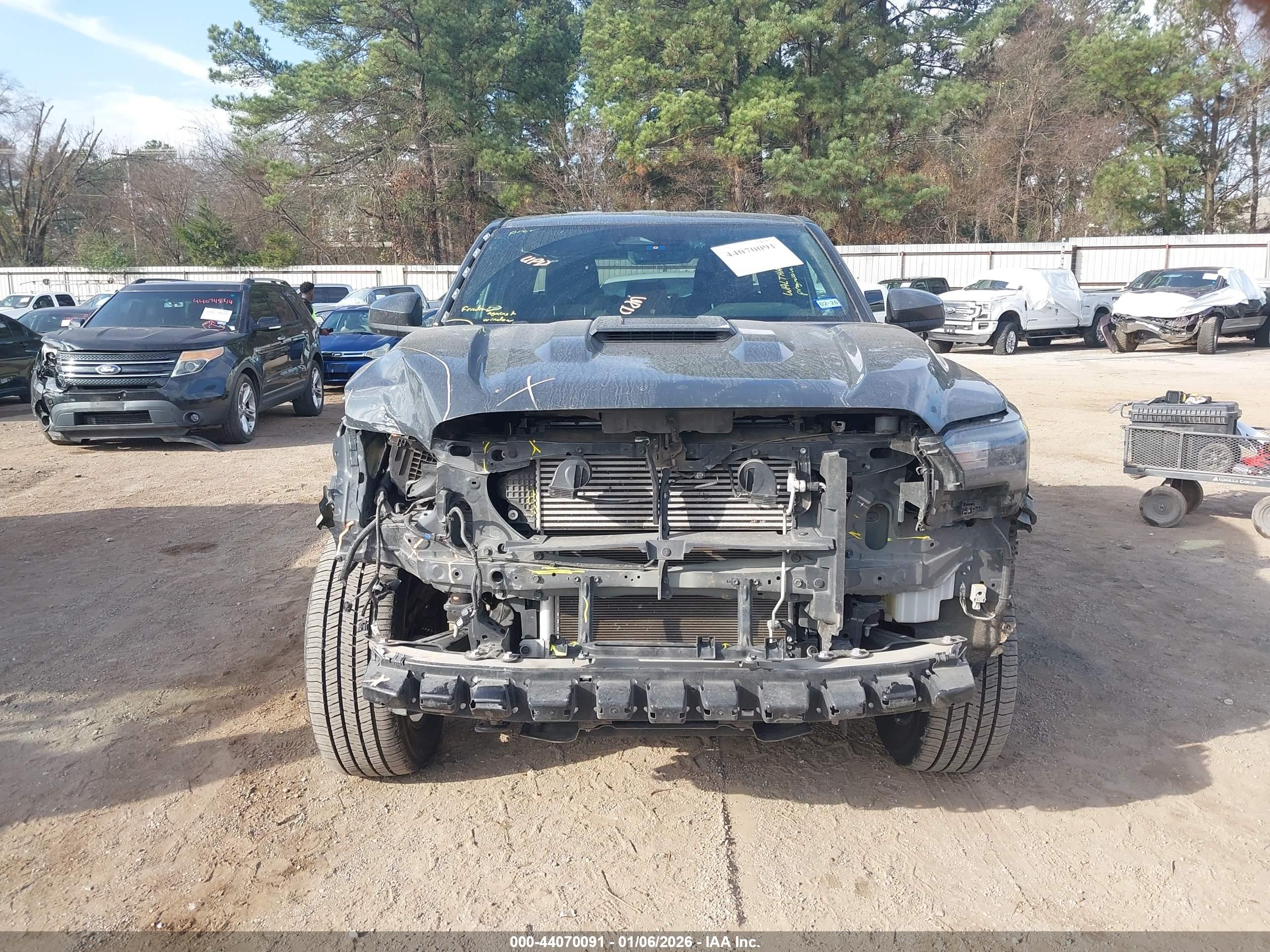 TOYOTA TACOMA image 6