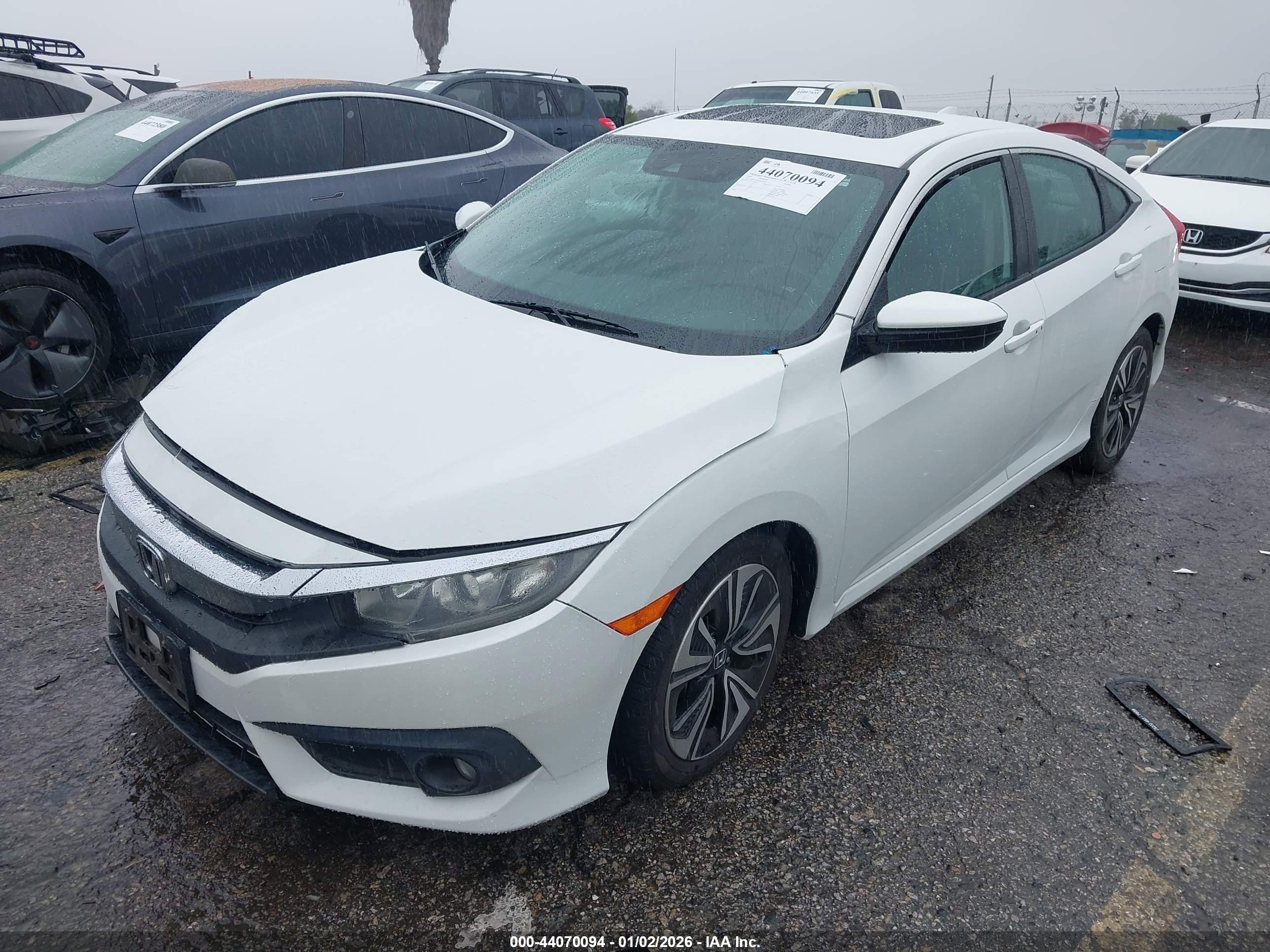 HONDA CIVIC image 2