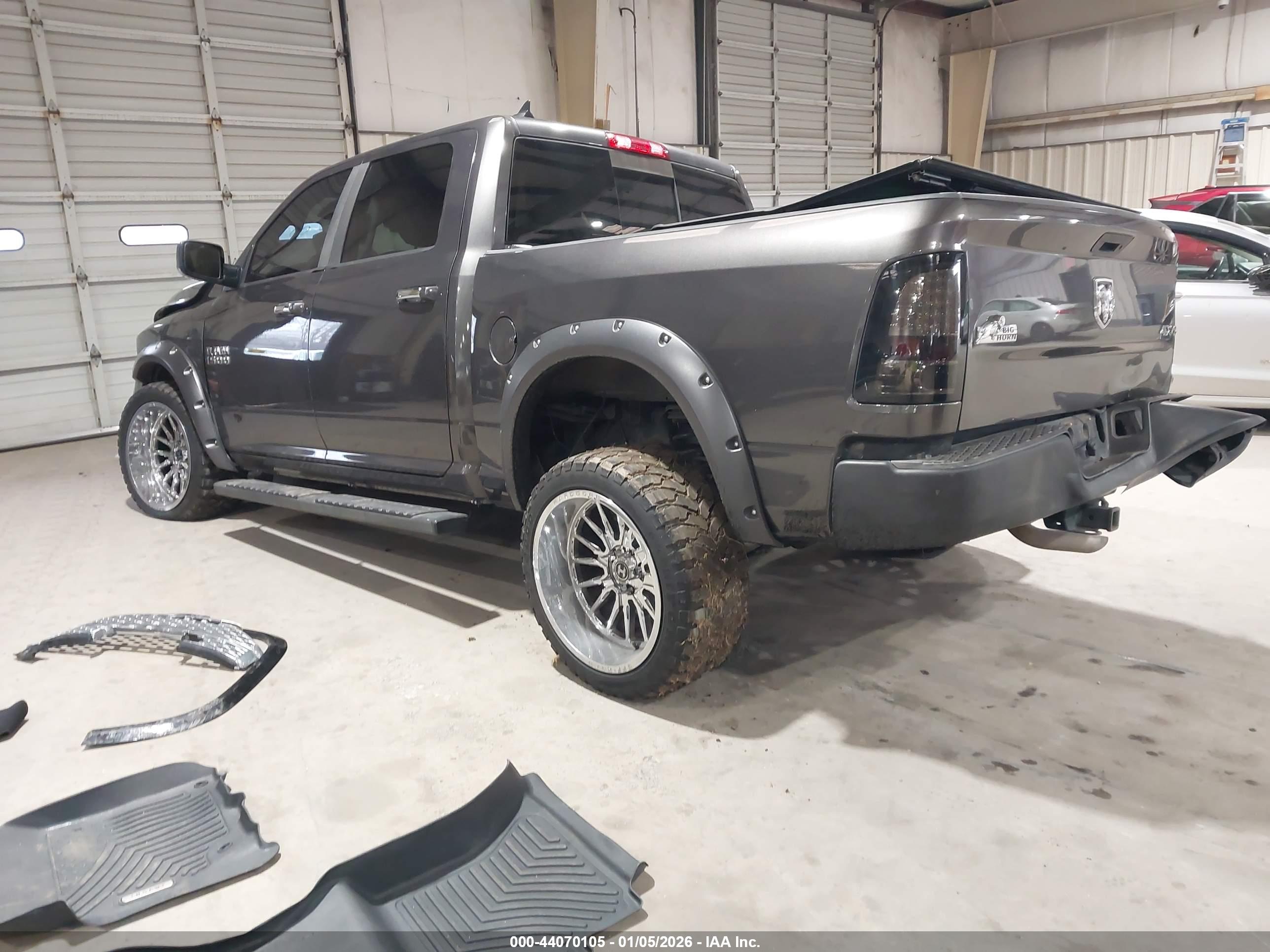 RAM 1500 image 3