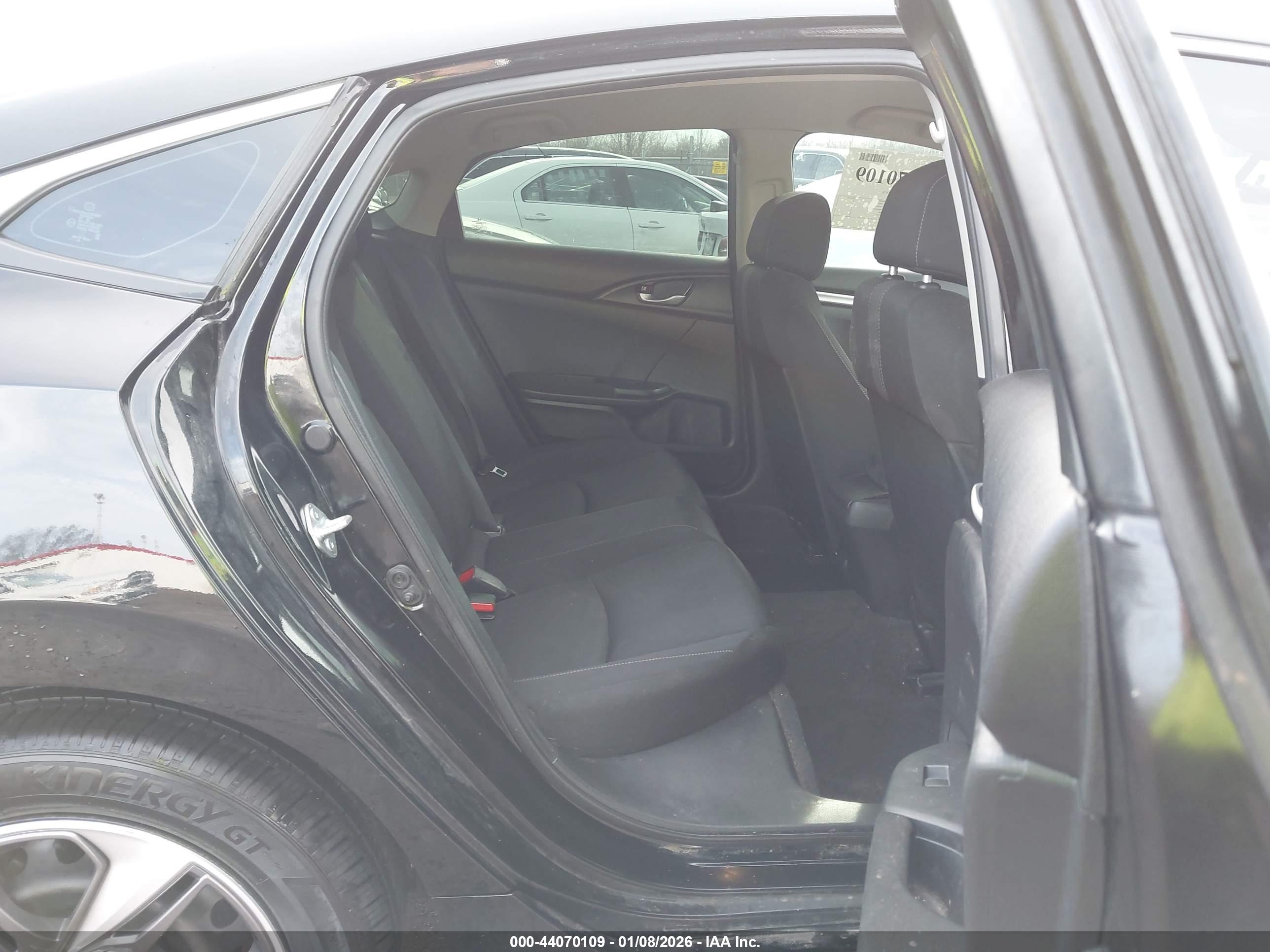 HONDA CIVIC image 8