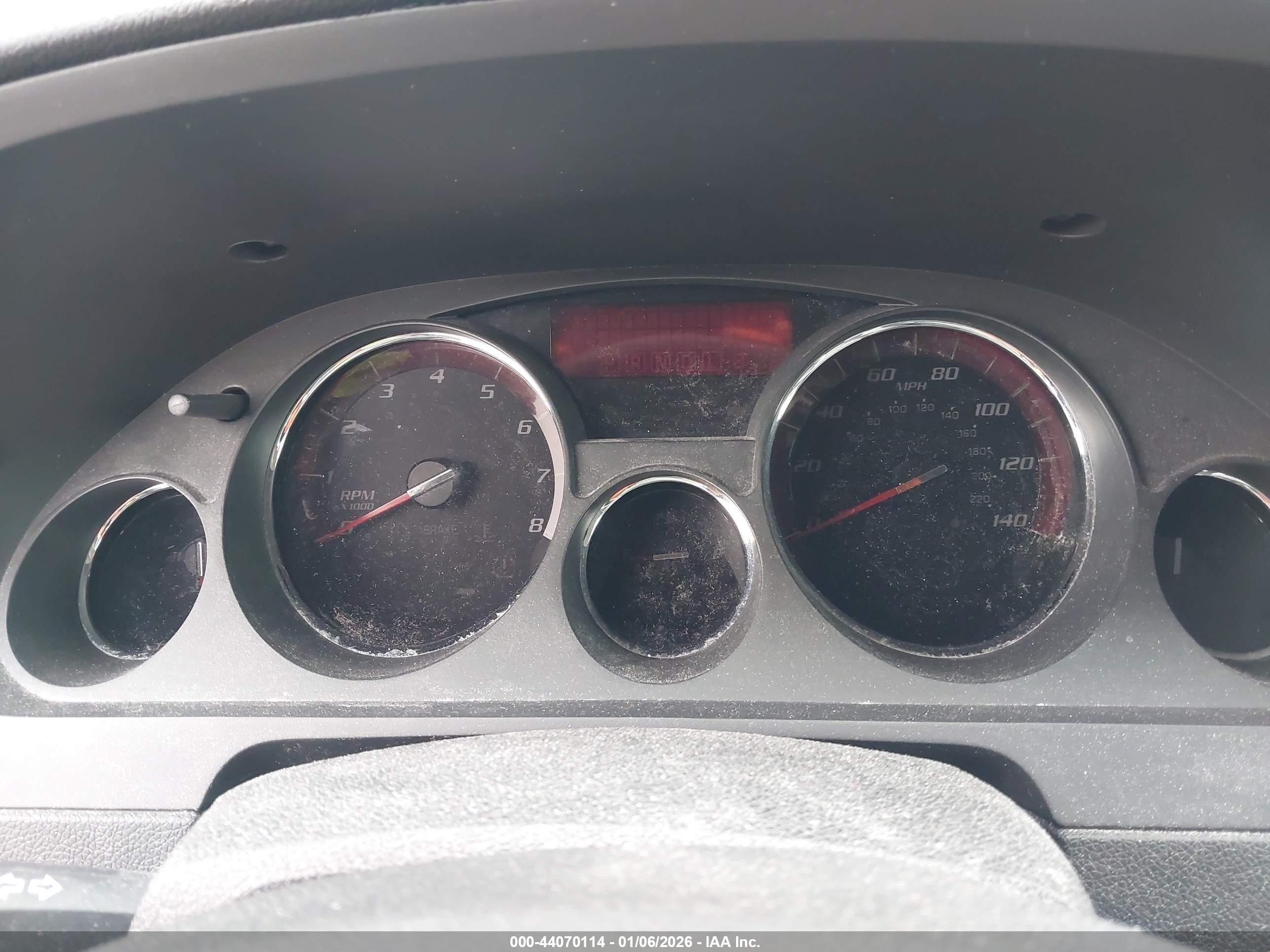 GMC ACADIA image 7