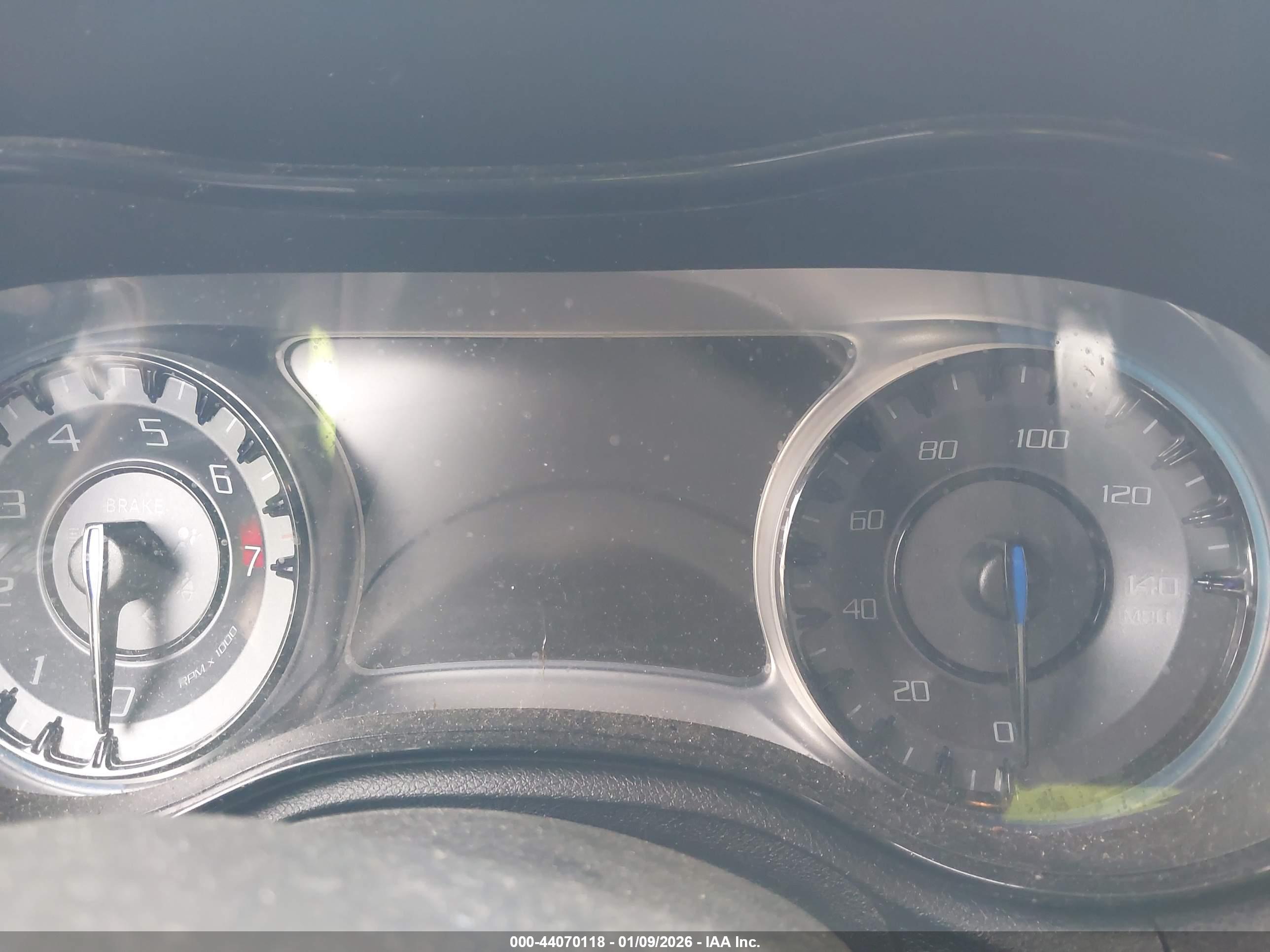 CHRYSLER 300 image 7