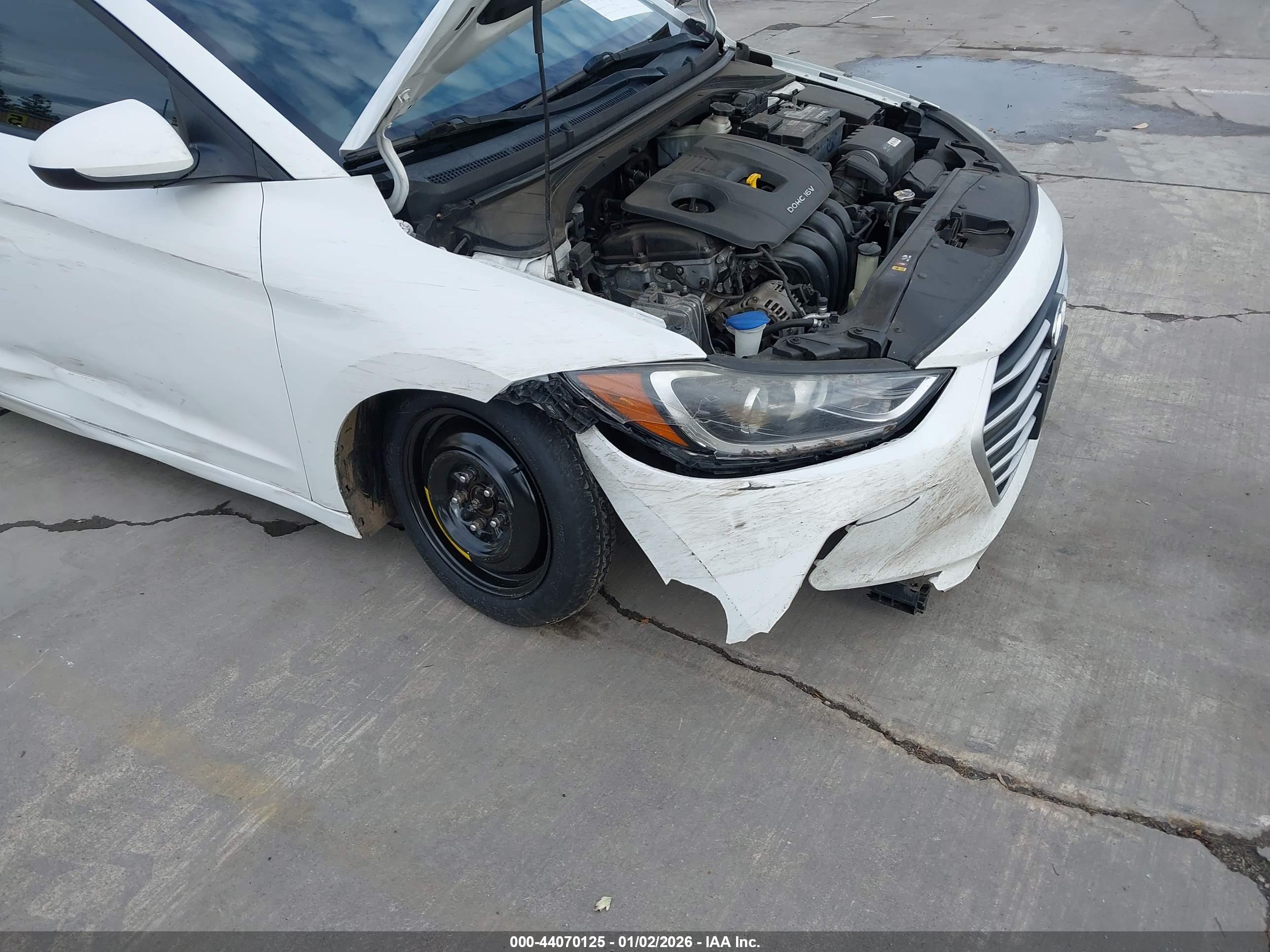 HYUNDAI ELANTRA image 6