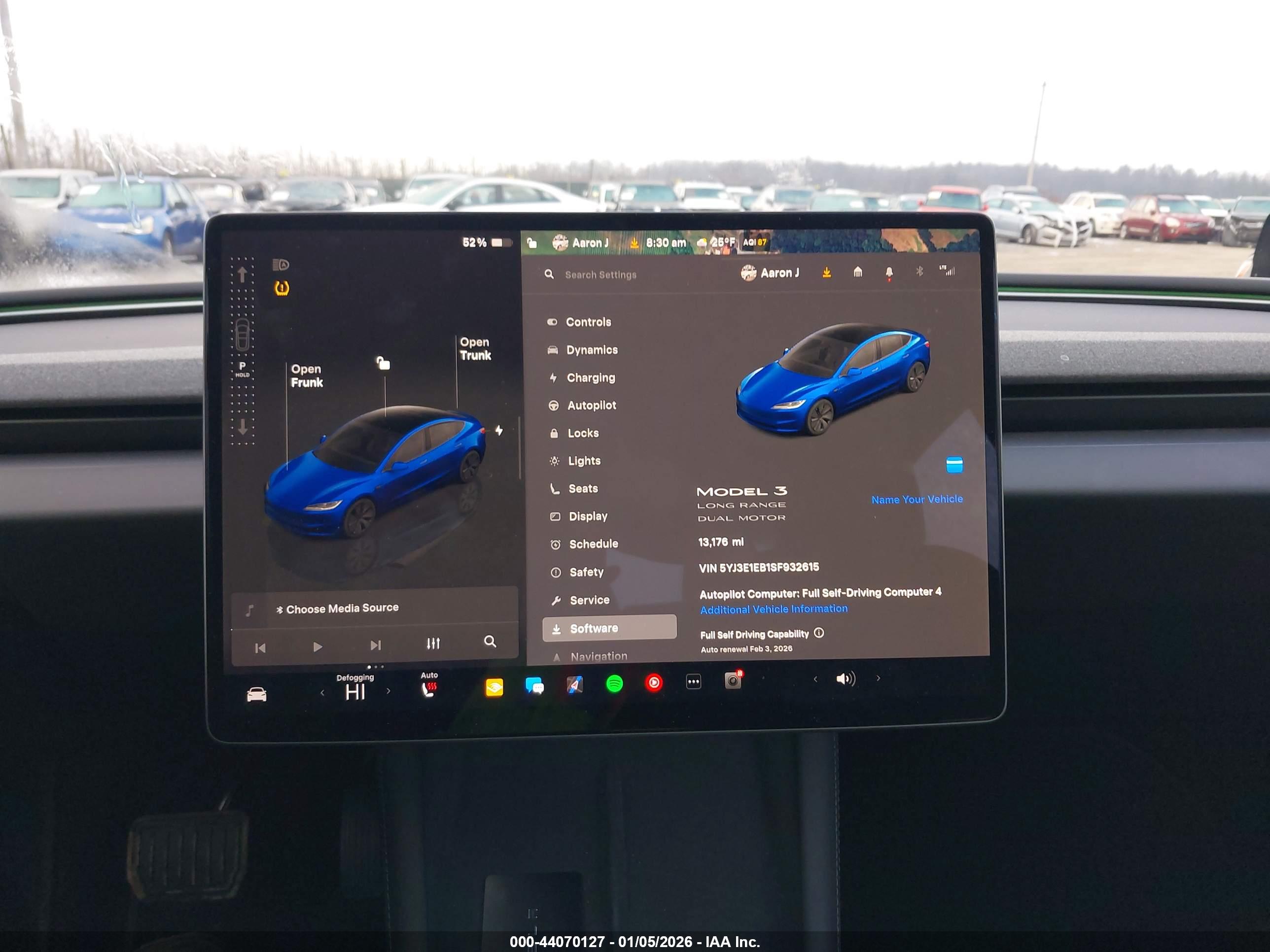 TESLA MODEL image 7