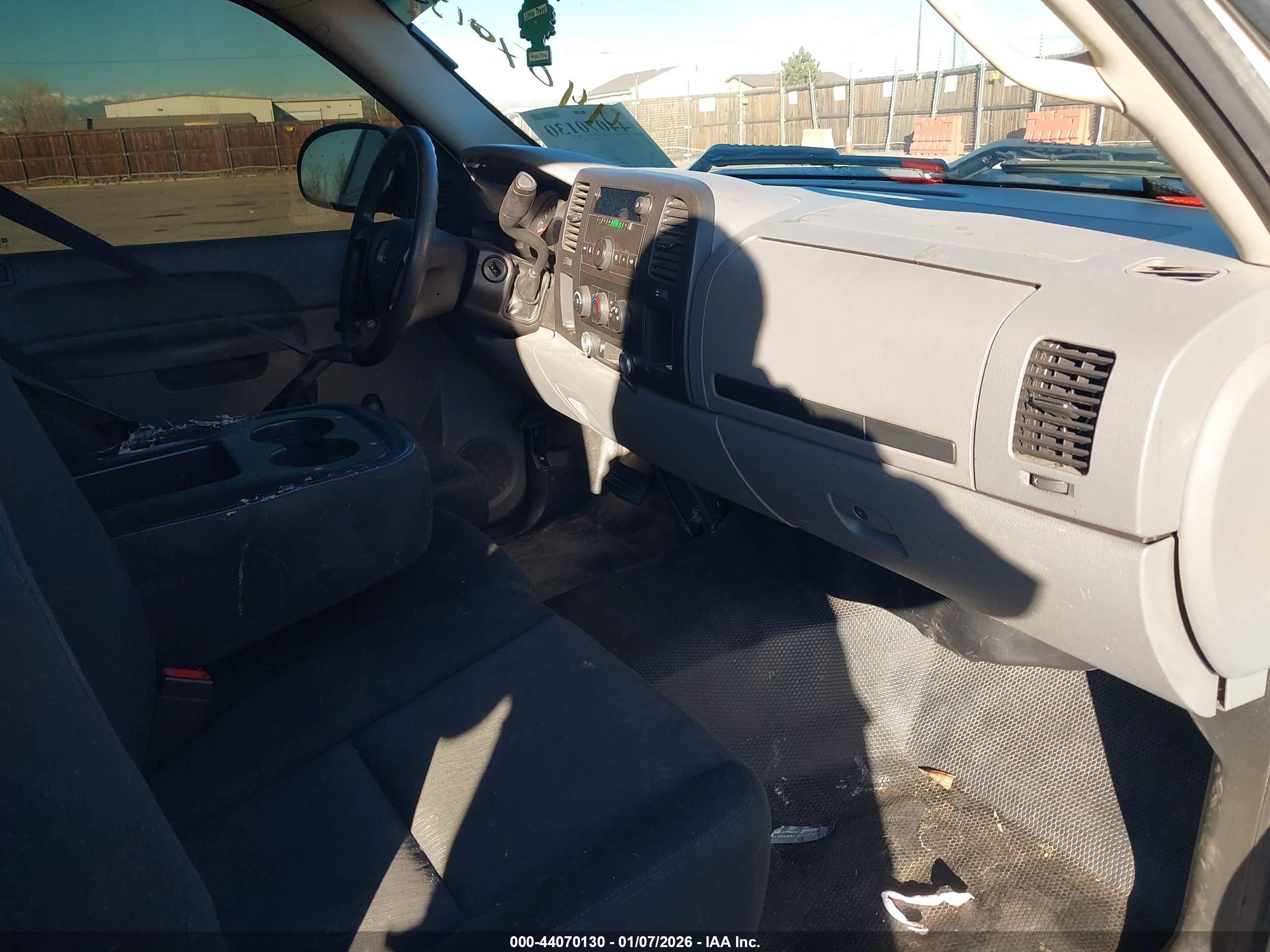 GMC SIERRA image 5