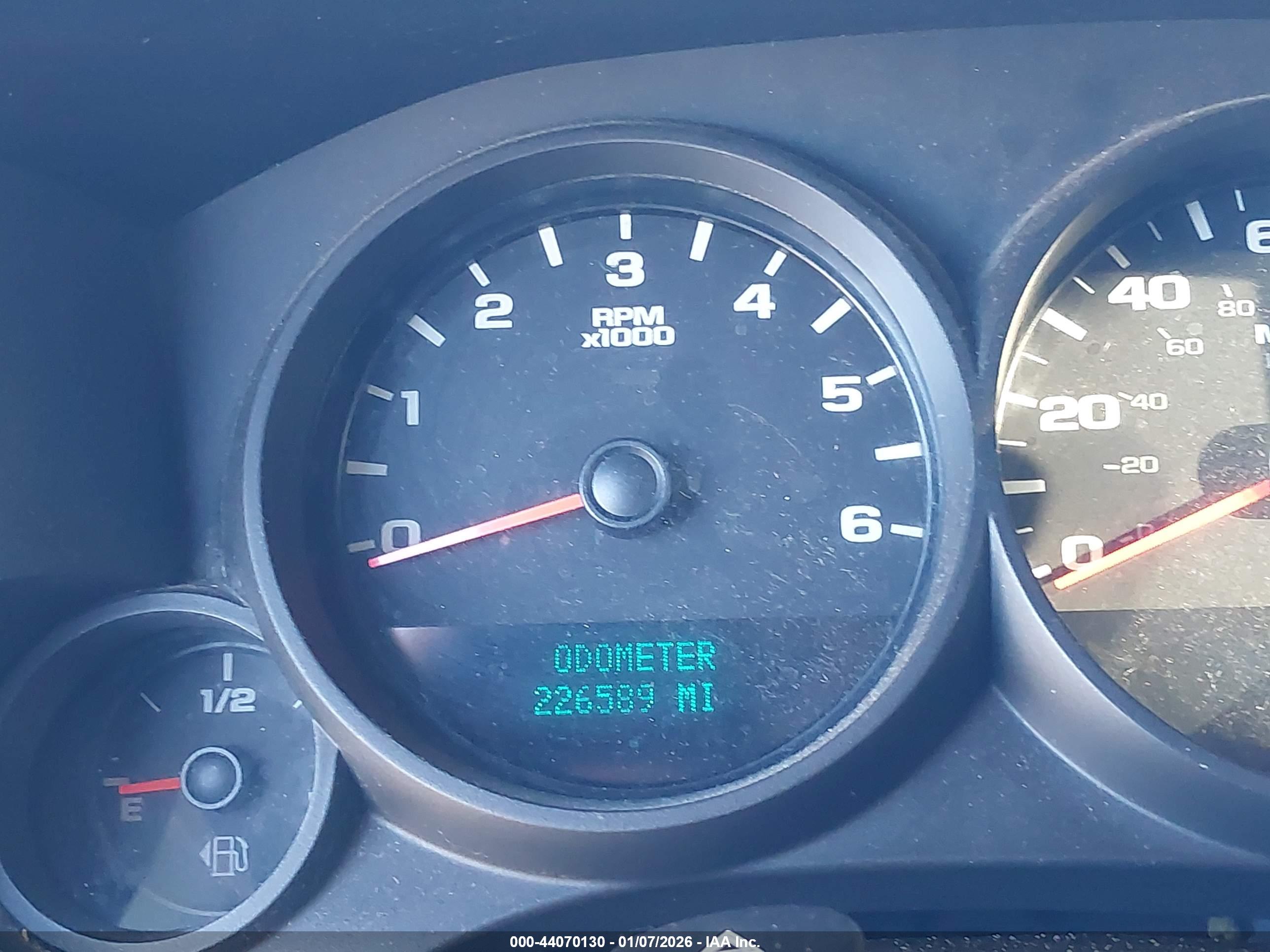 GMC SIERRA image 7
