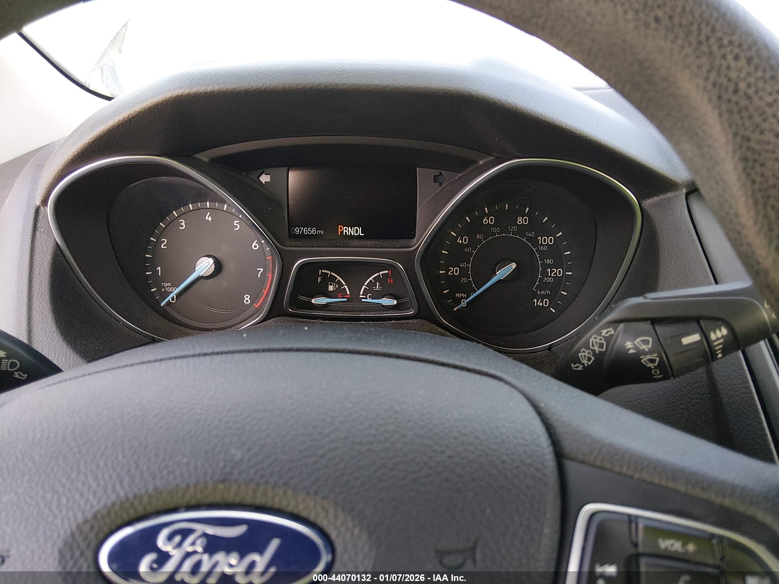 FORD FOCUS image 7