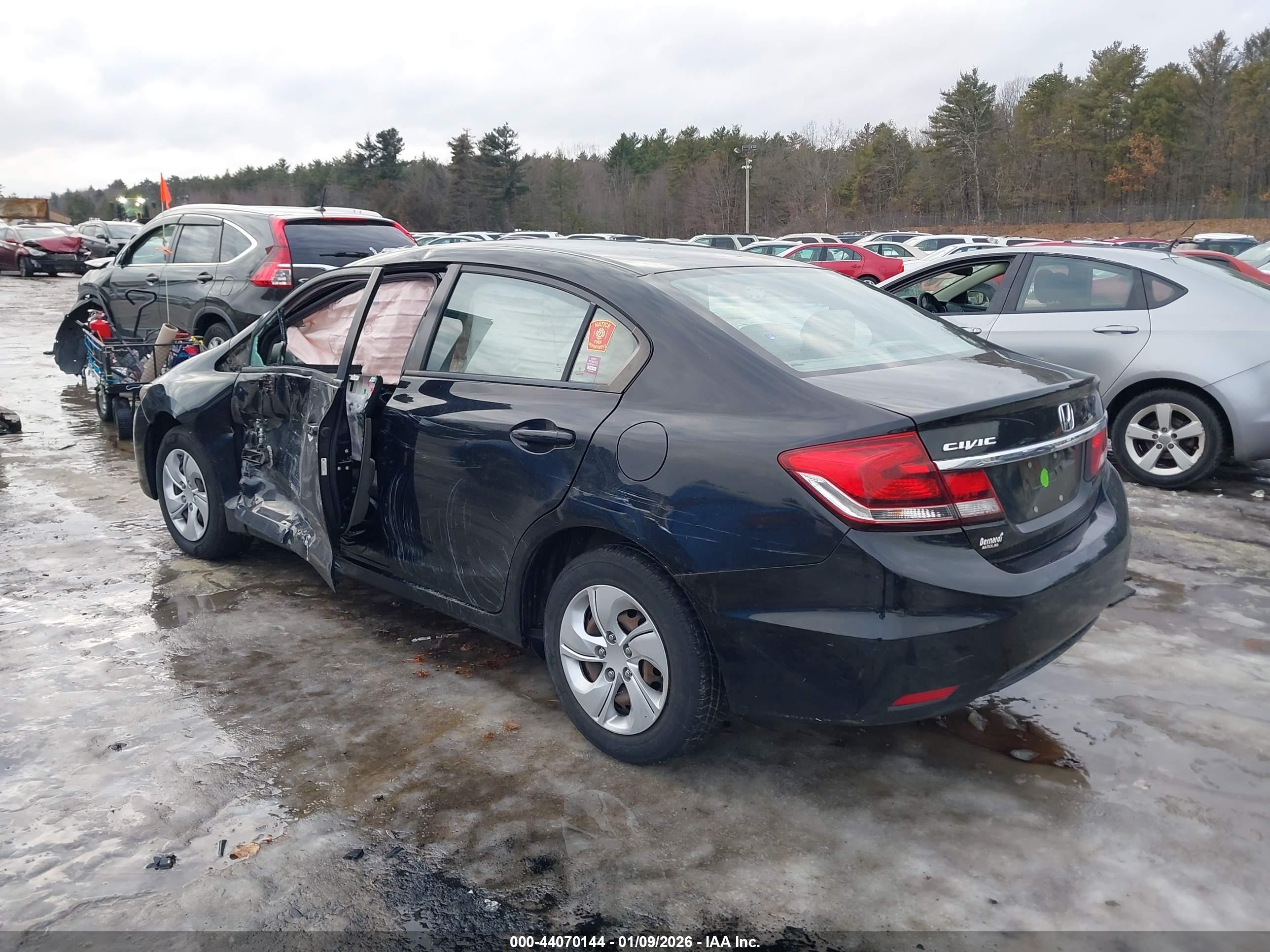 HONDA CIVIC image 3
